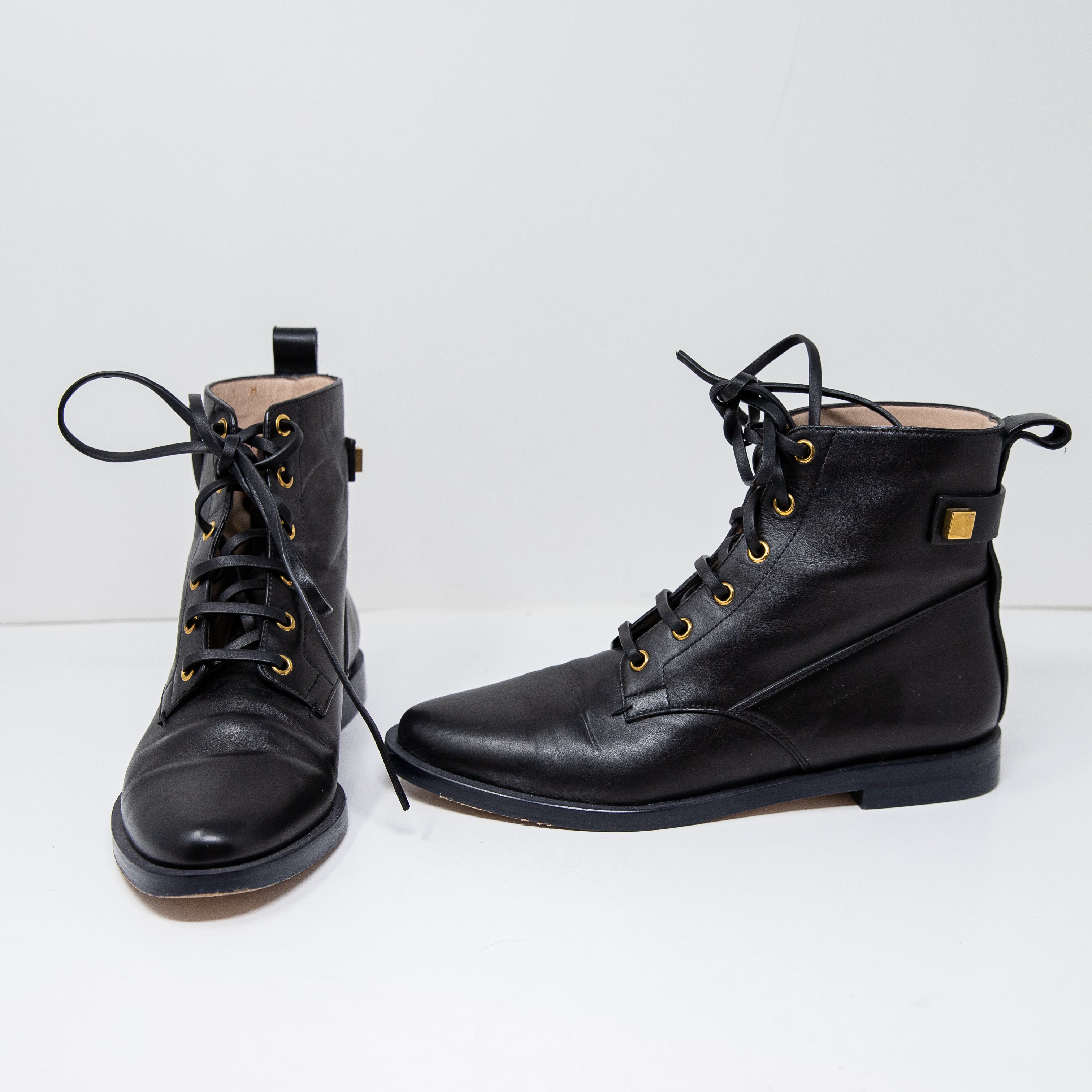 Stuart Weitzman Ryder Genuine Leather Lace Up Combat Moto Booties Shoes Black 7