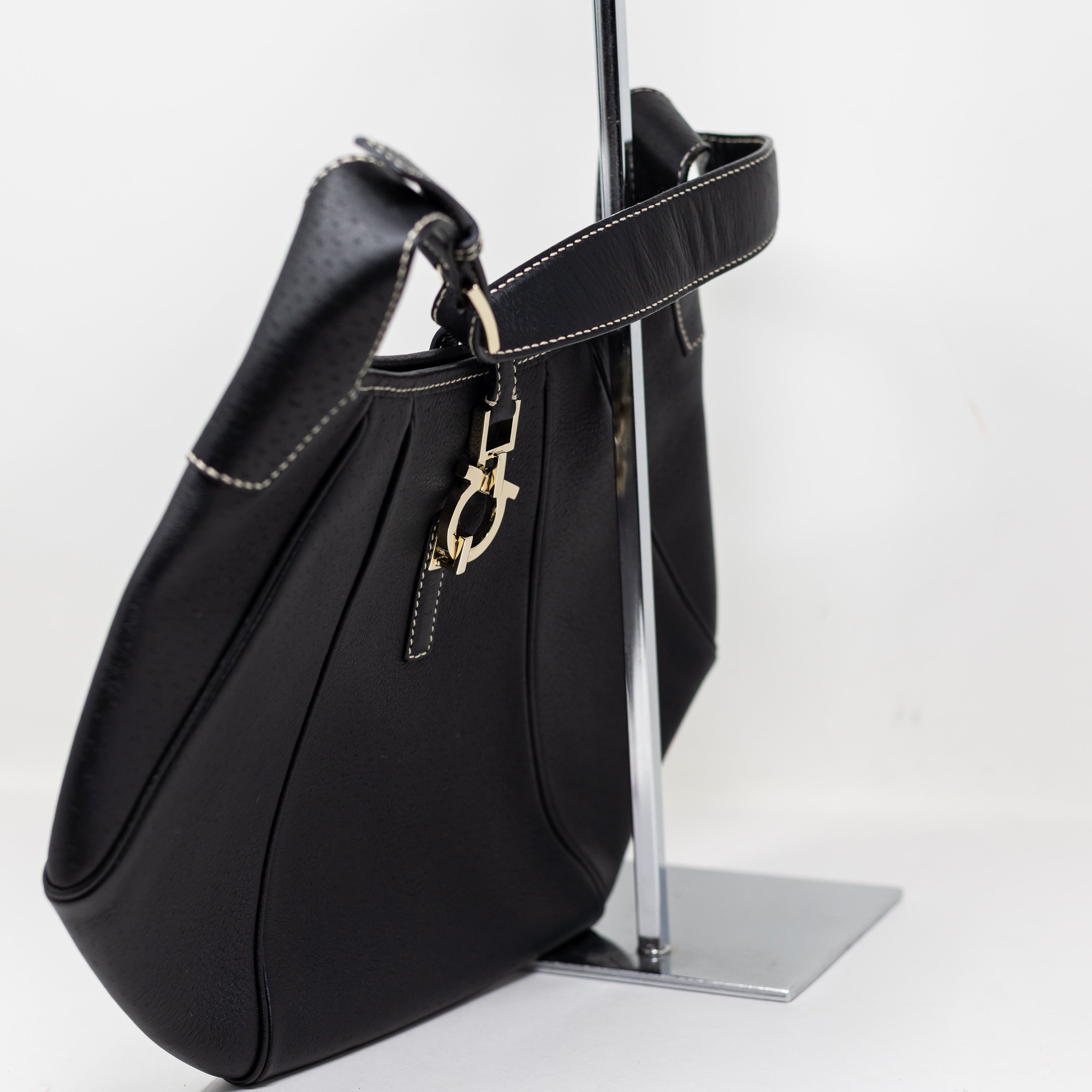 Salvatore Ferragamo Calfskin Genuine Leather Gancini Lock Hobo Shoulder Purse