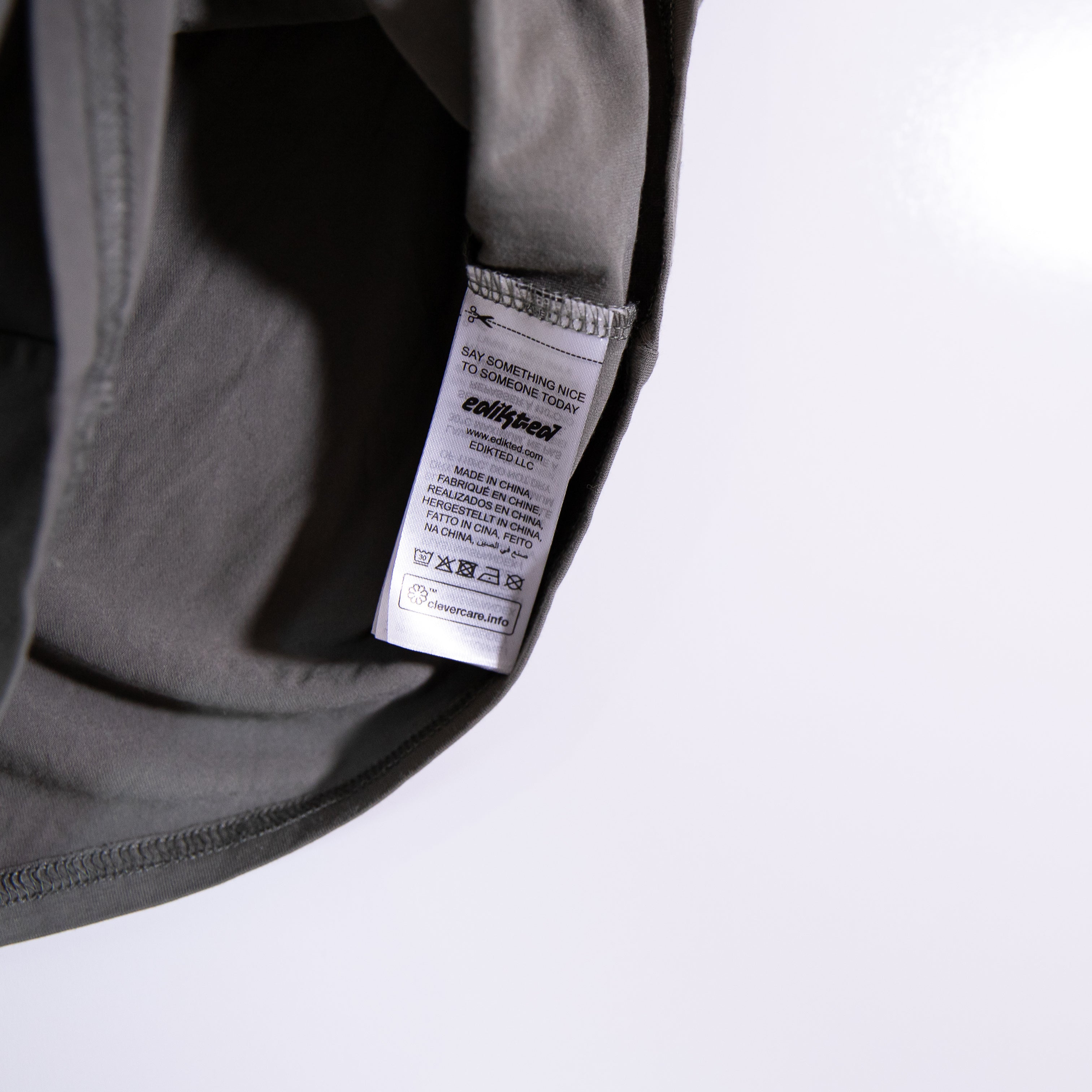 NEW Edikted Cowl Neck Draped Stretch Knit Short Sleeve Tee Shirt Gray Small