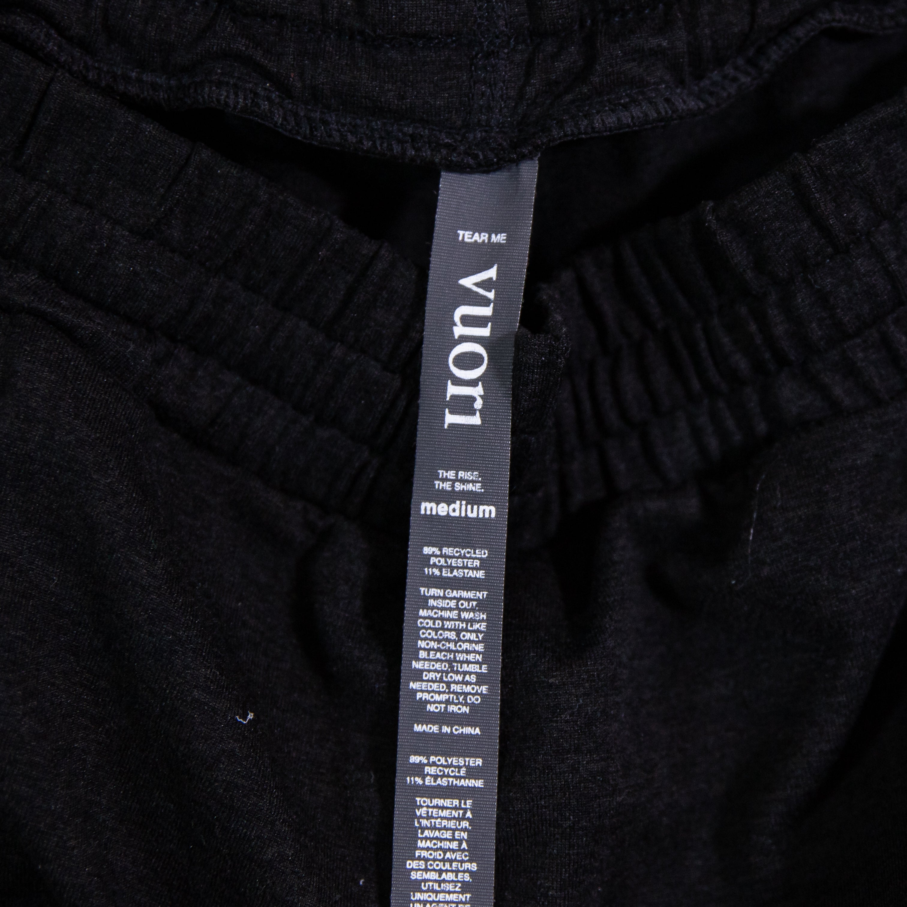 Vuori Women's Boyfriend Mid Rise Ankle Crop DreamKnit Jogger Sweatpants Black M