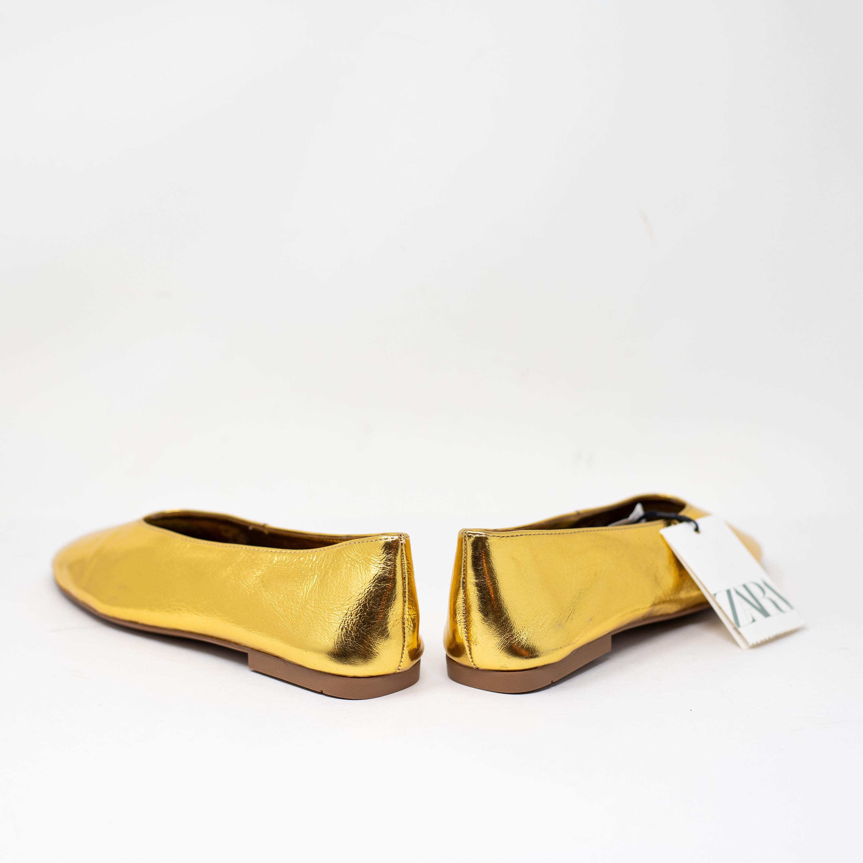 NEW Zara Women's Genuine Leather Metallic Gold Round Toe Slip On Ballet Flats