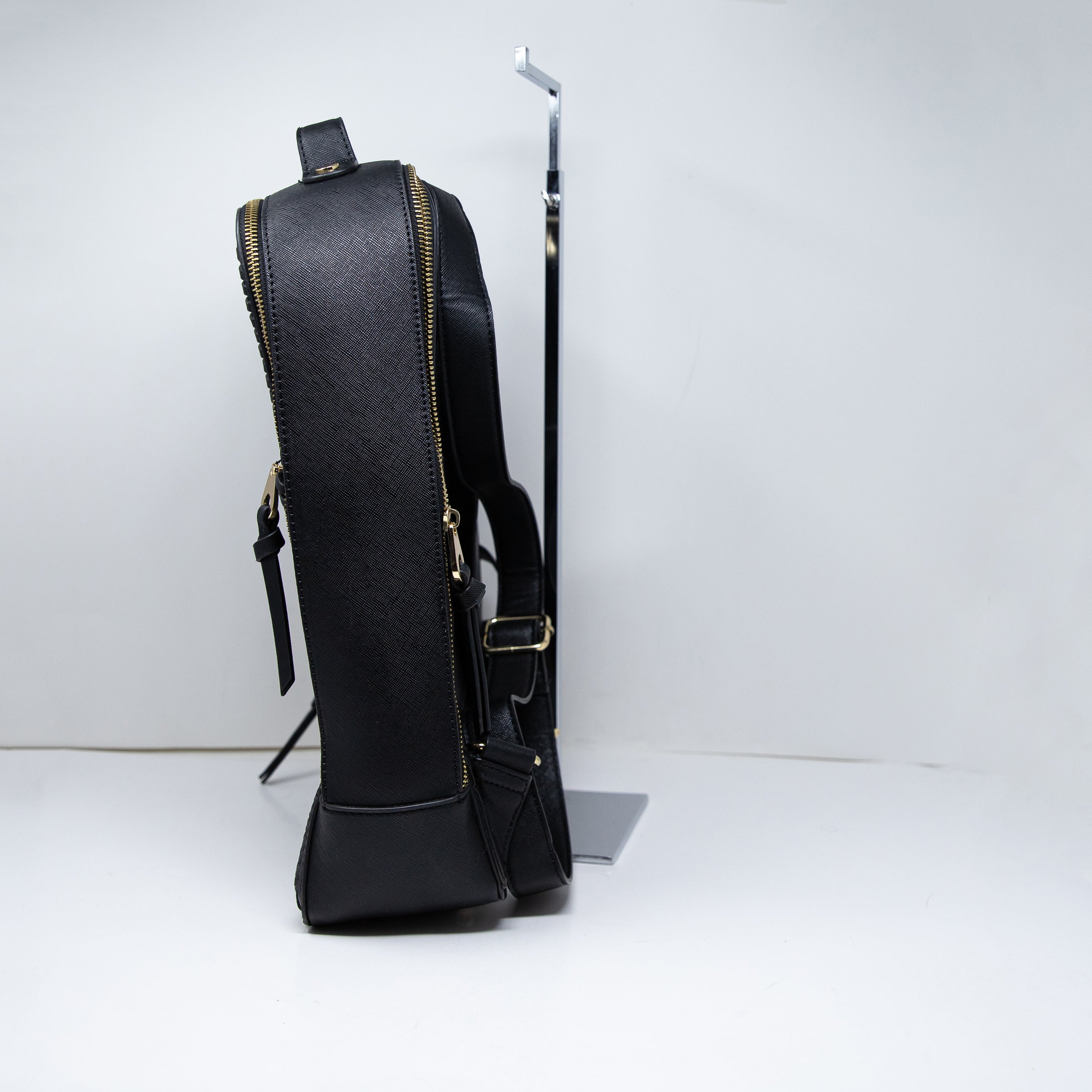 Calpak Travel 15 inch Laptop Work School Travel Faux Vegan Backpack Bag Black