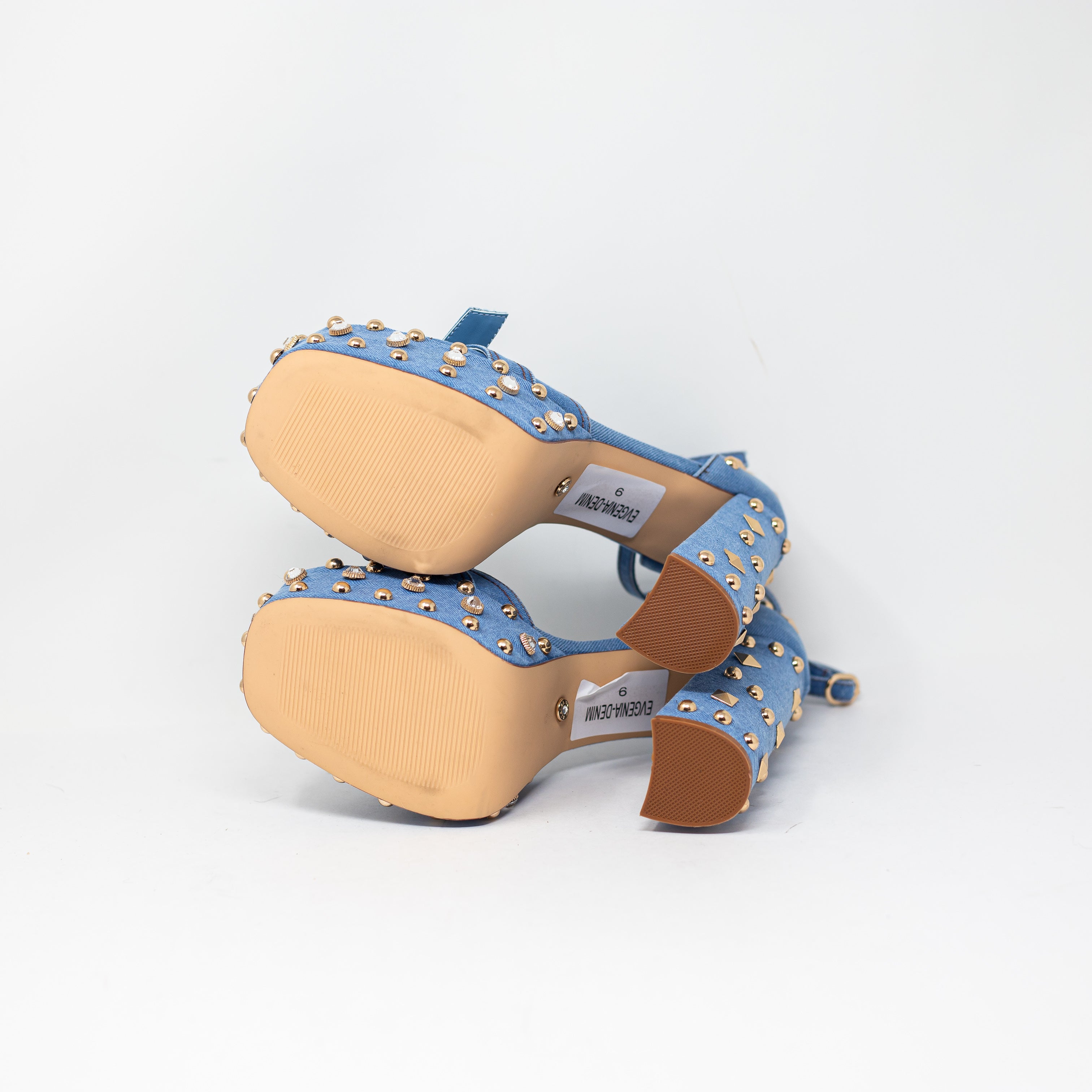 NW Azalea Wang Evgenia Denim Platform Studded Embellished Sandals Heels Blue 6