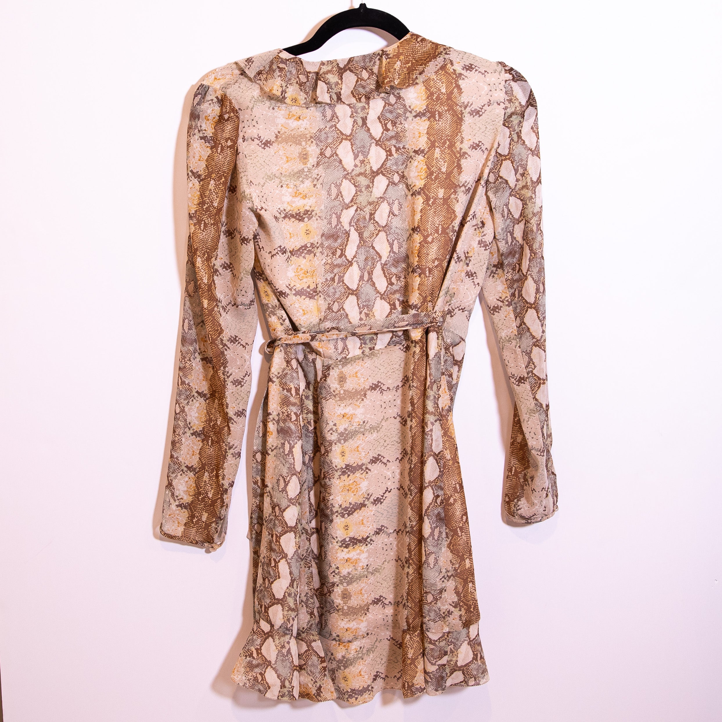 Wilfred Aritzia Louise Snake Python Print Pattern Chiffon Mini Wrap Dress XS