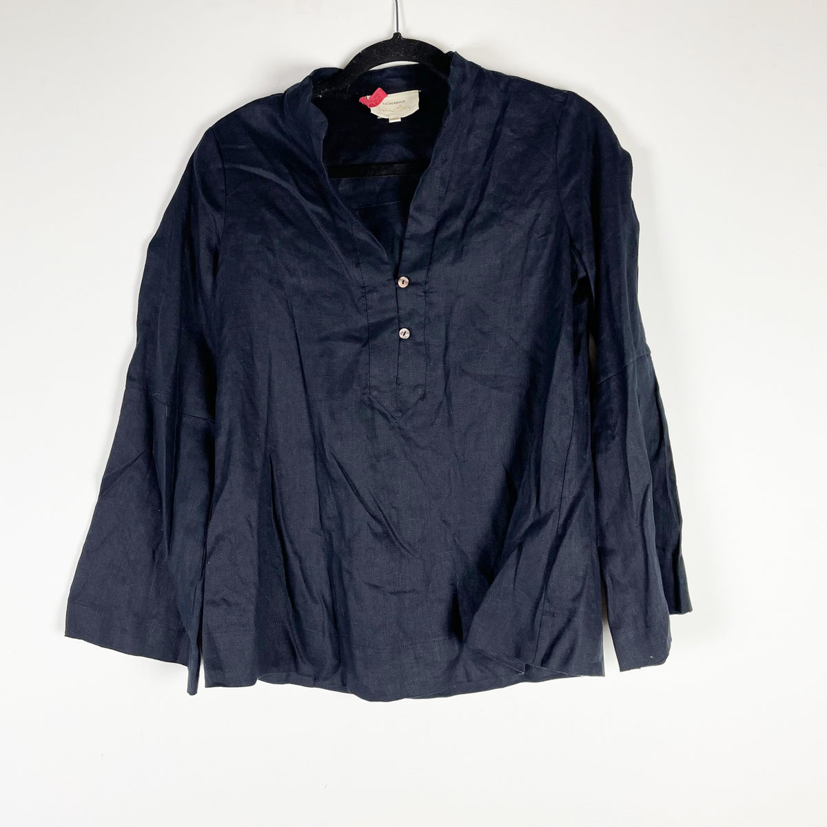 Tuckernuck x India Hicks Linen V Neck Long Sleebe Blouse Shirt Top Black XS