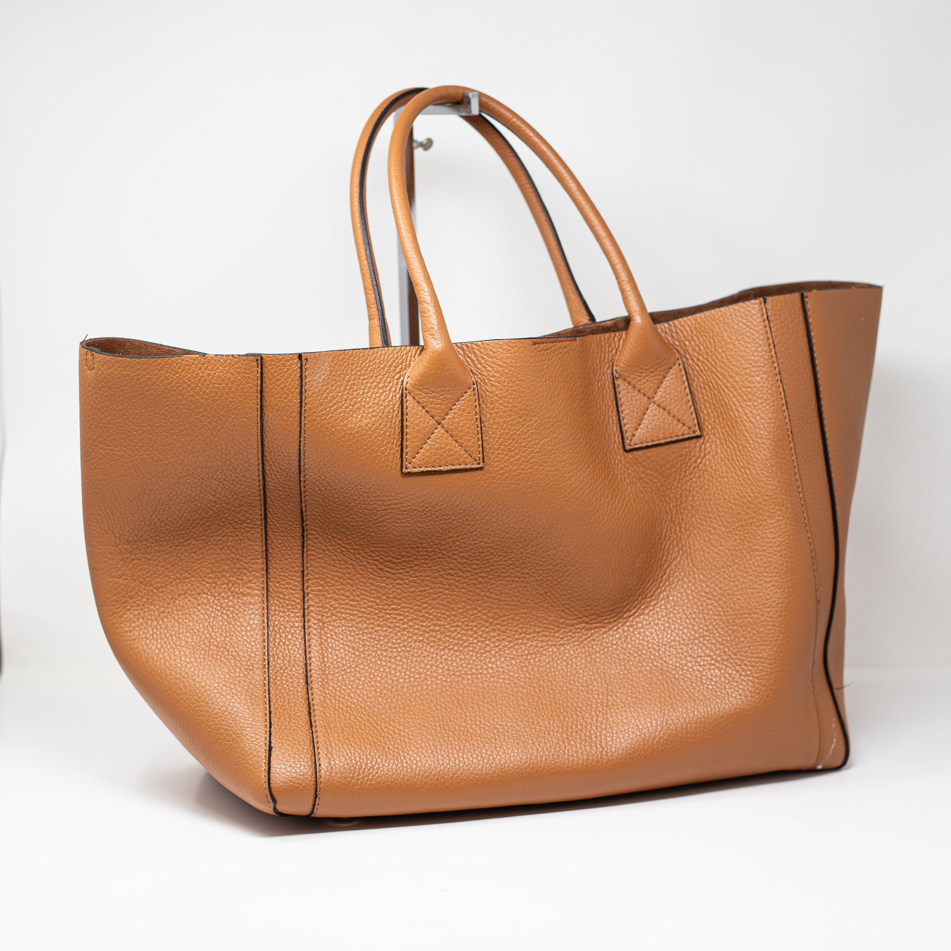 M. Gemi The Elena Genuine Leather Suede Lined Grande Tote Purse Bag Tan Tumbled