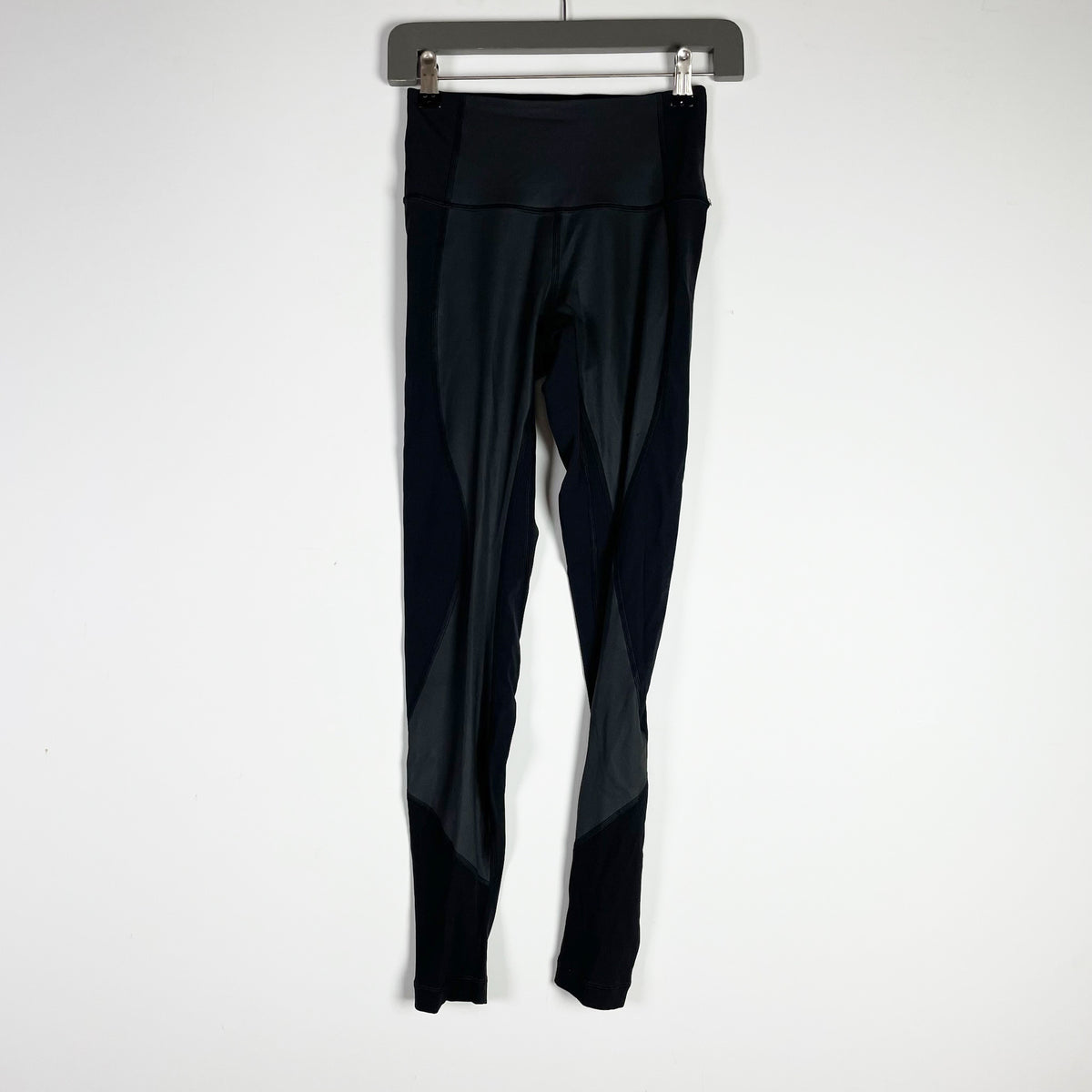 Lululemon Women's Wunder Under Hi-Rise Tight Sheen Full-On Luxtreme Black 4