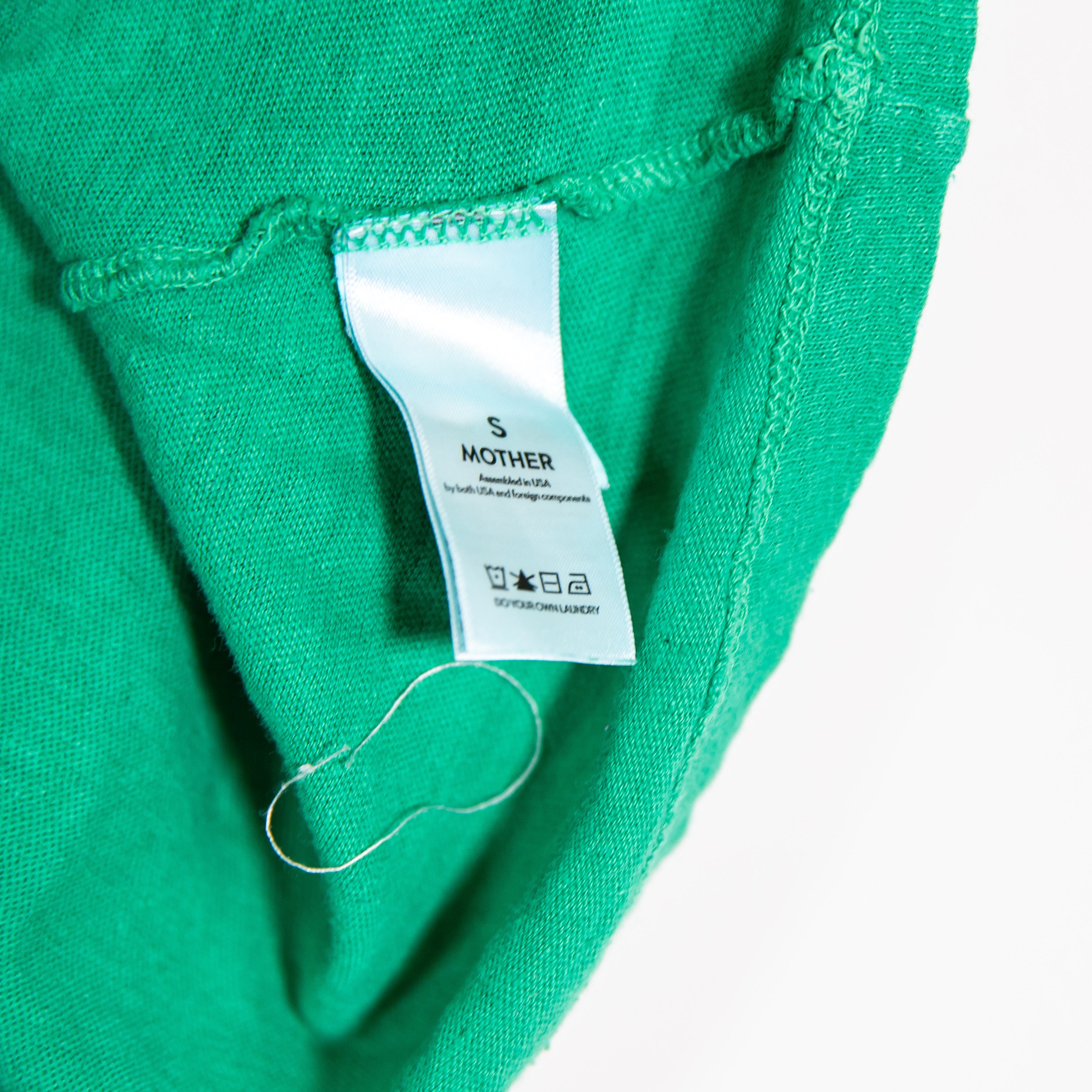 Mother Denim The Sinful Graphic Print Crewneck Tee Shirt In For Sure Green Small