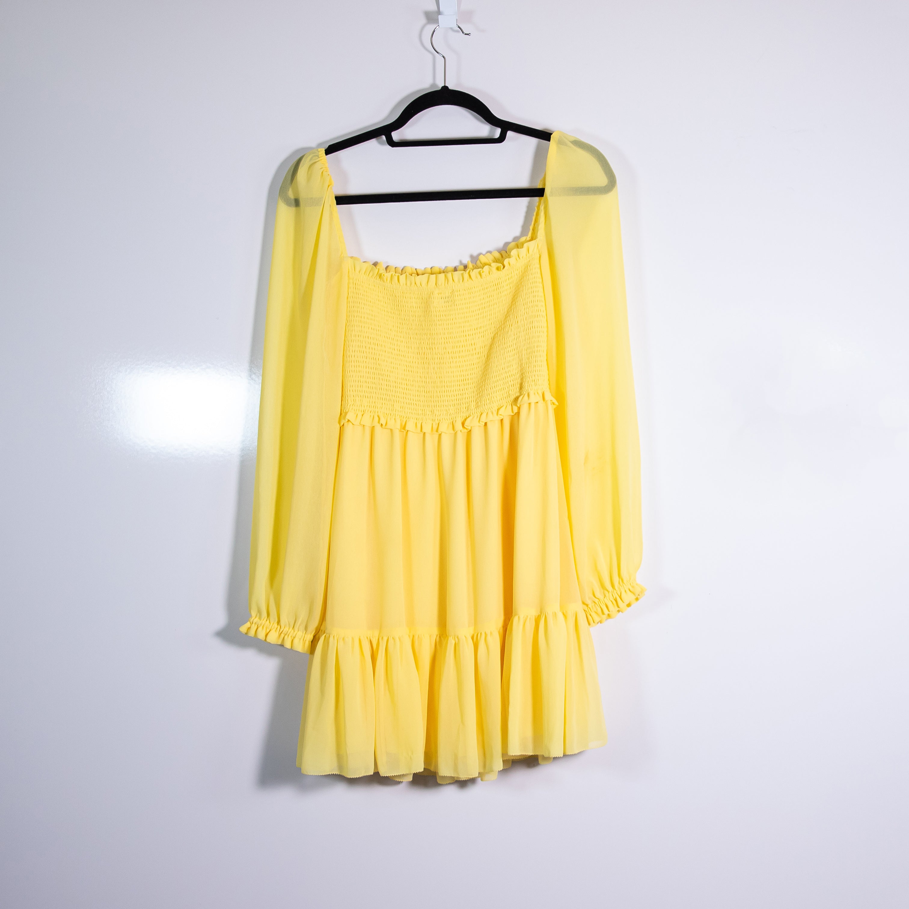 Wilfred Aritzia New Tempest Smocked Stretch Bodice Chiffon Mini Dress Yellow S