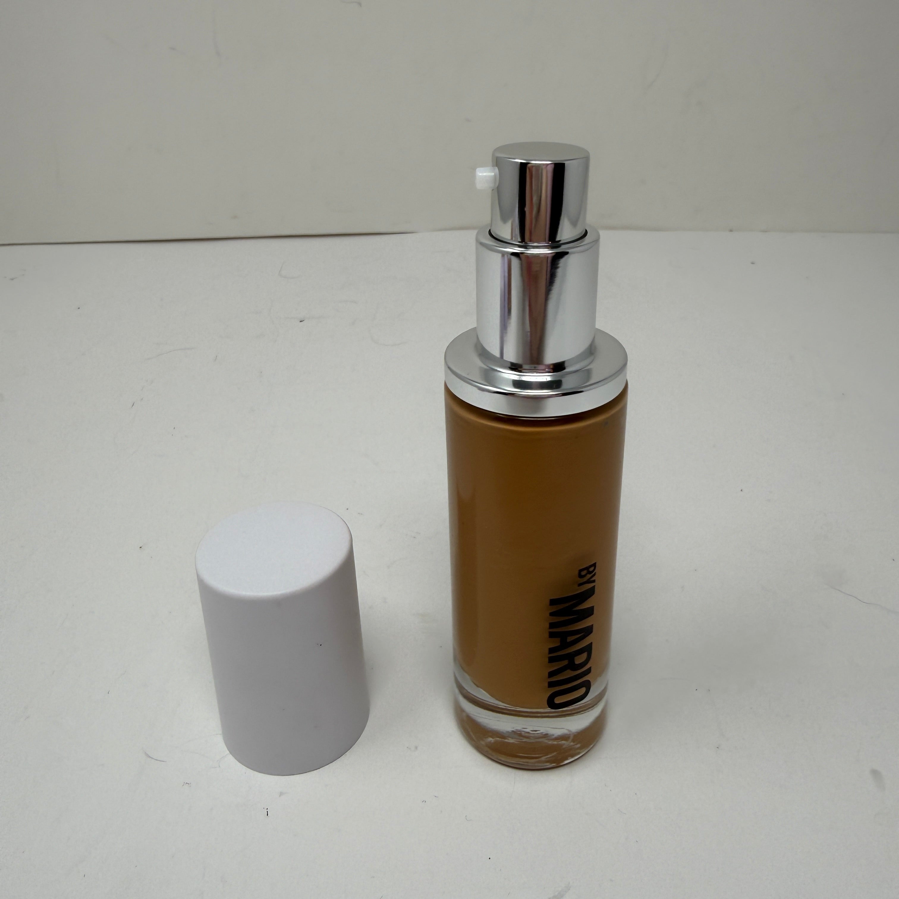 NEW Makeup By Mario SurrealSkin Luminous Hydrating Foundation 17.5N