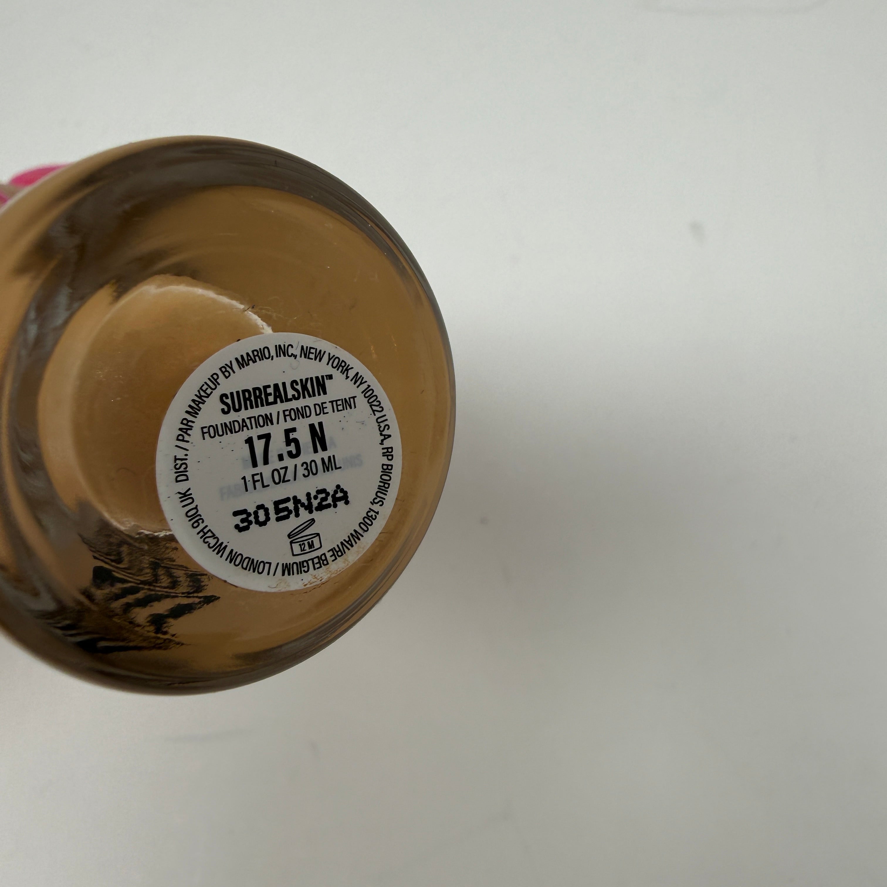 NEW Makeup By Mario SurrealSkin Luminous Hydrating Foundation 17.5N