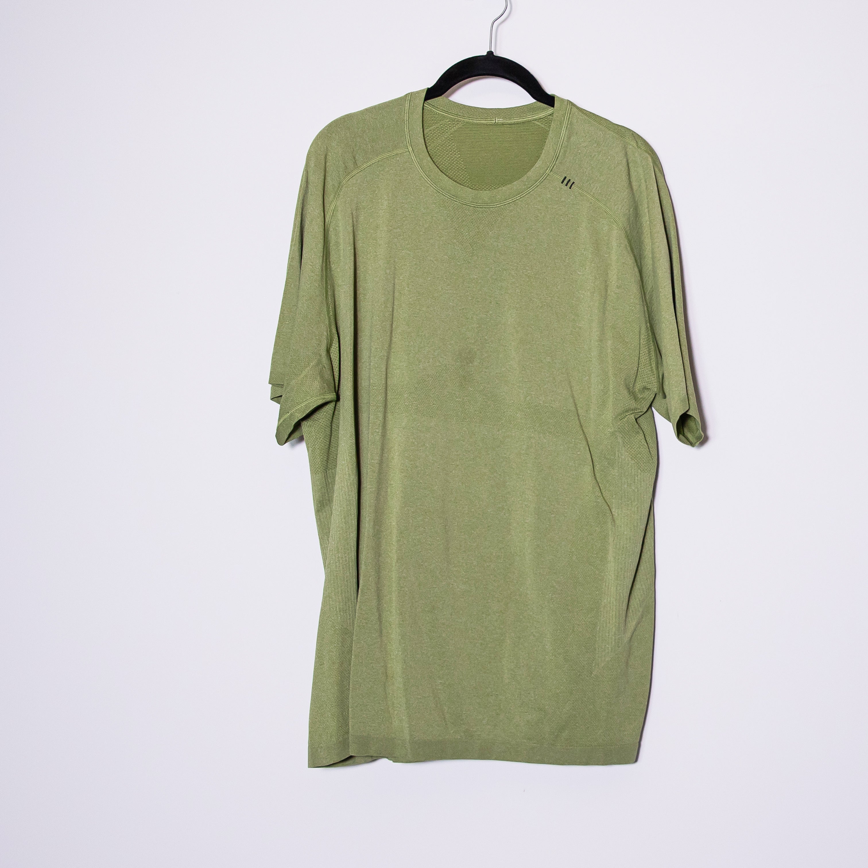 Lululemon Men's Metal Vent Crew Neck Short Sleeve Tee Shirt Top Green XXL