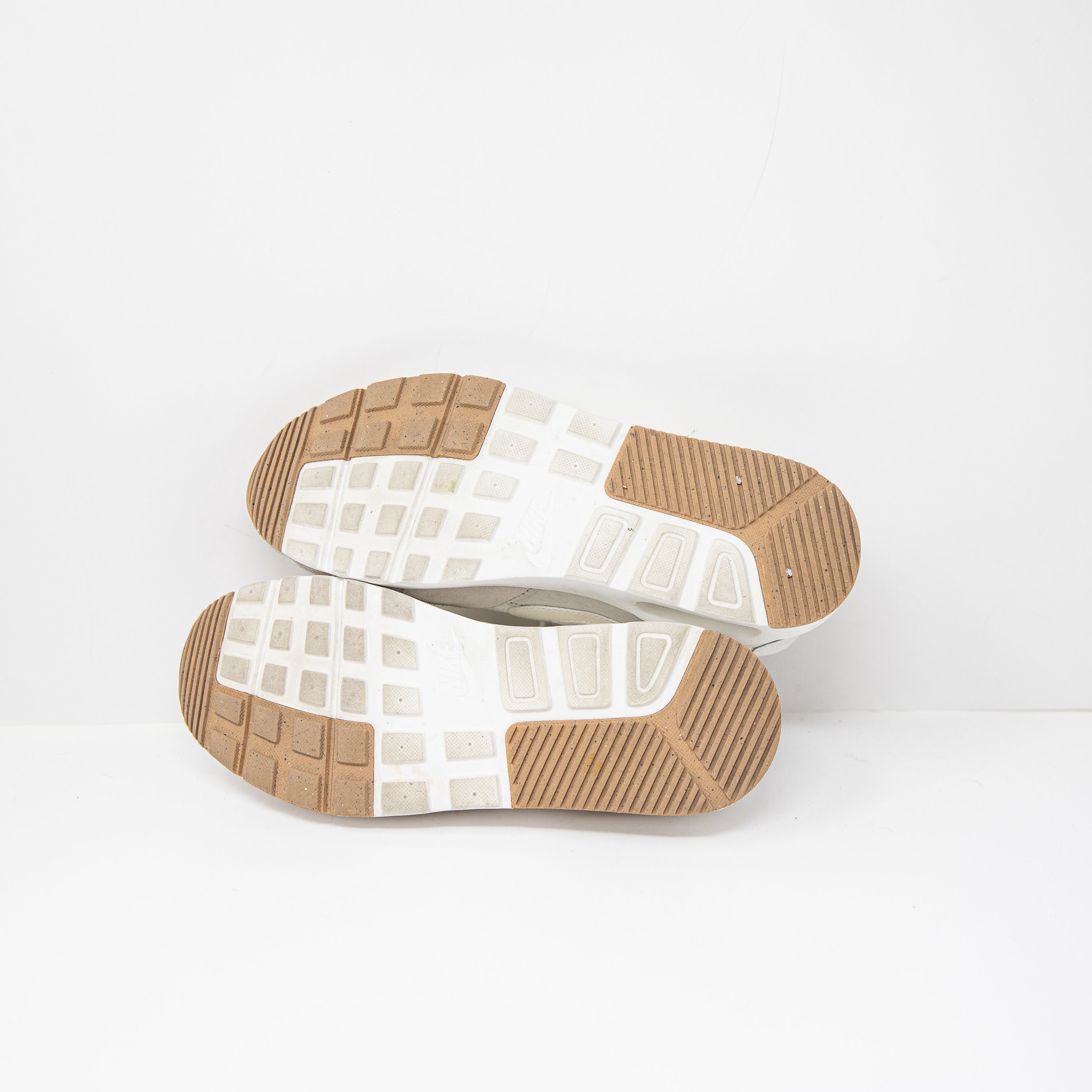 Nike Women's Air Max SC White Platinum Tint CW4554-108 Low Top Lace Up Sneakers