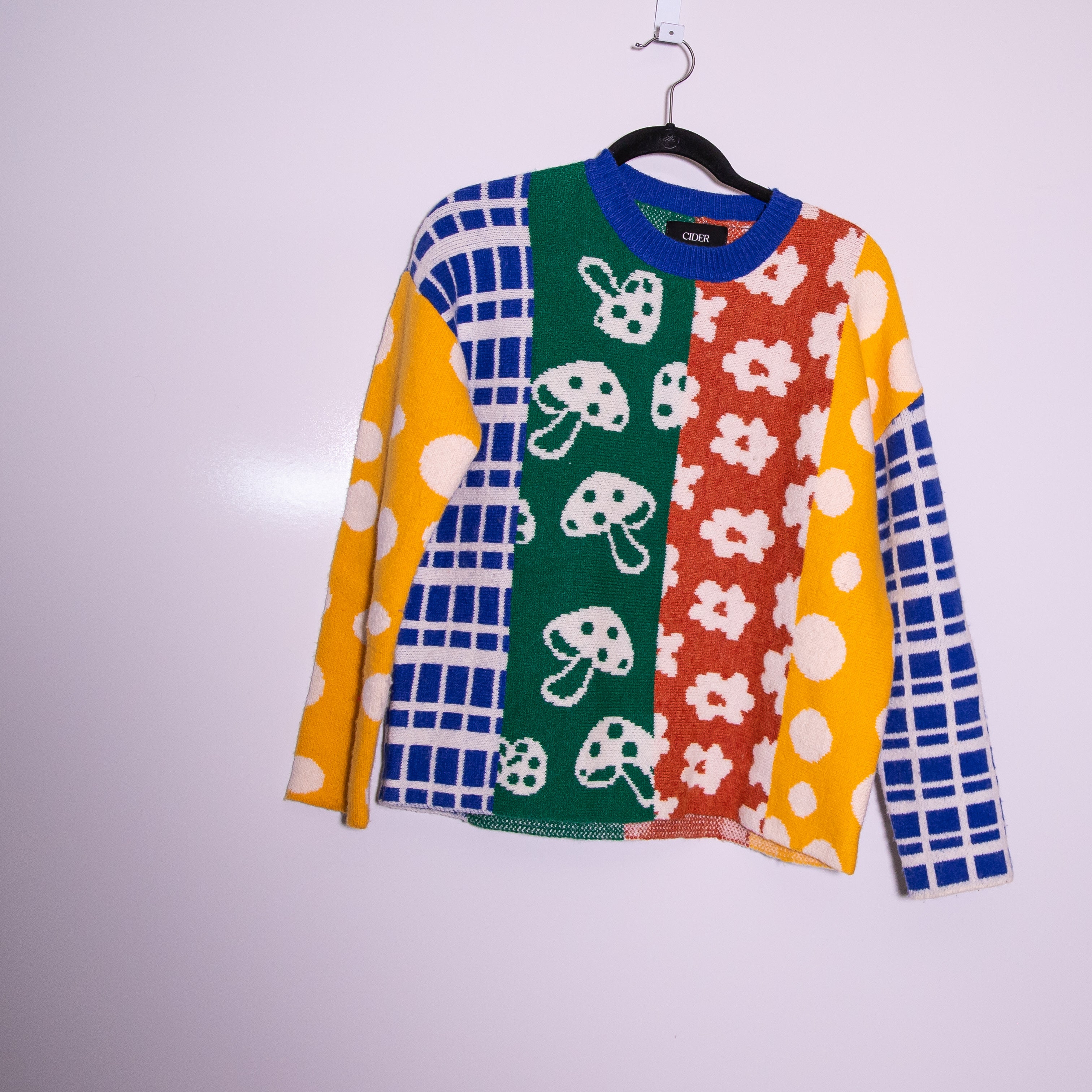Cider Women's Multi Colorblock Mushroom Flower Graphic Knit Stretch Sweater S
