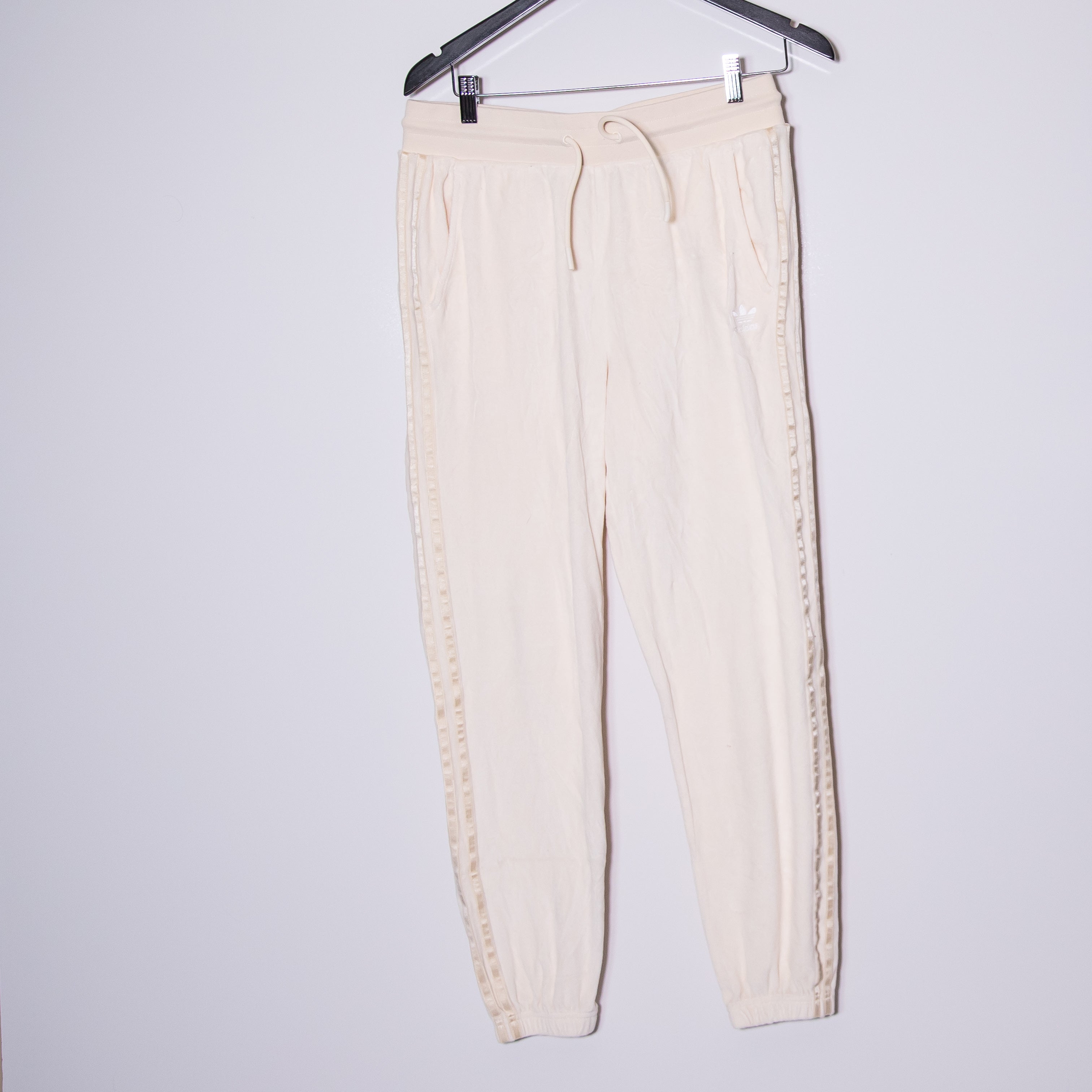 Adidas Women's Slim Jogger Velvet Velour Ankle Crop Sweat Pants Wonder White M