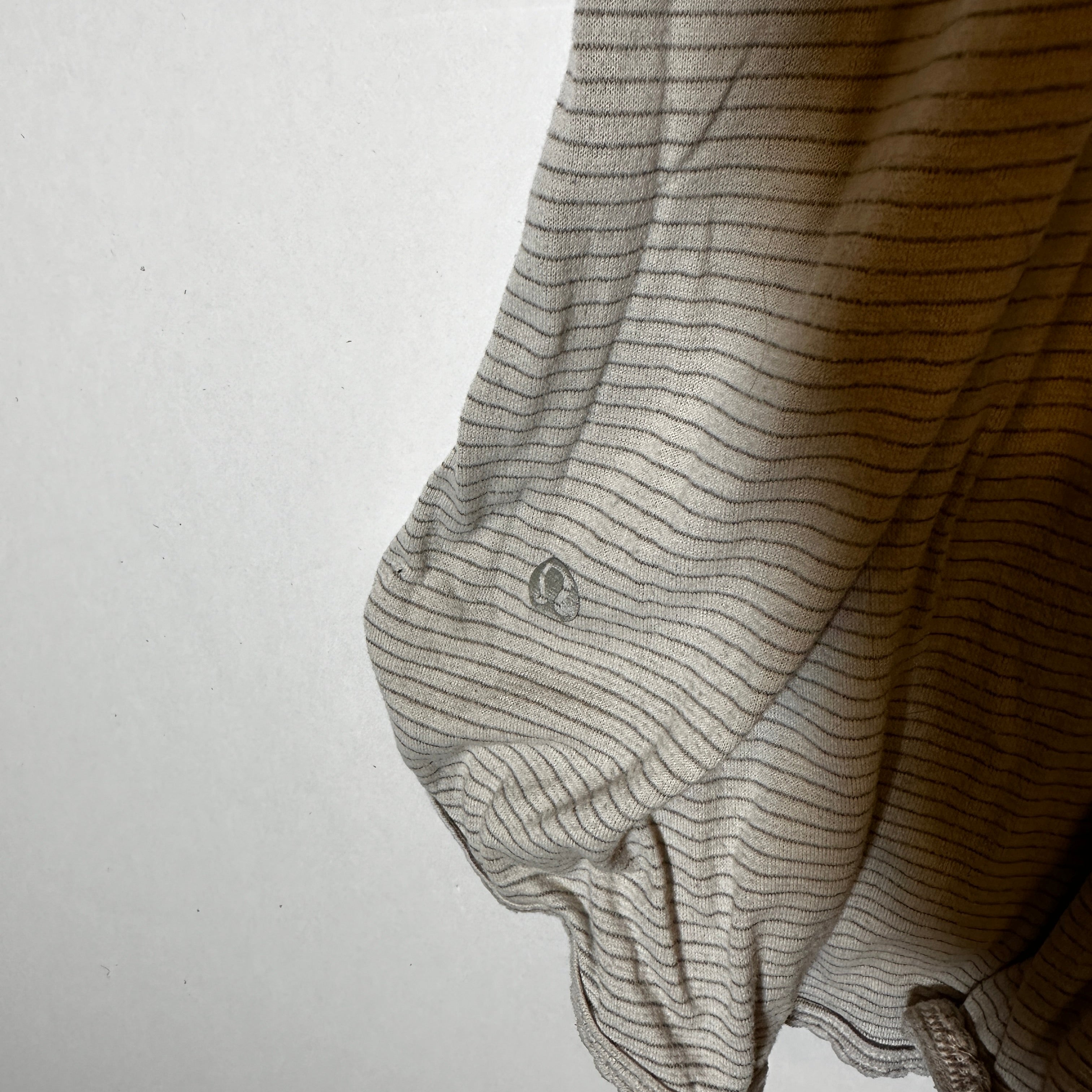 Lululemon Women's 105 F Singlet Scoop Neck Racerback Athletic Work Out Tank Top