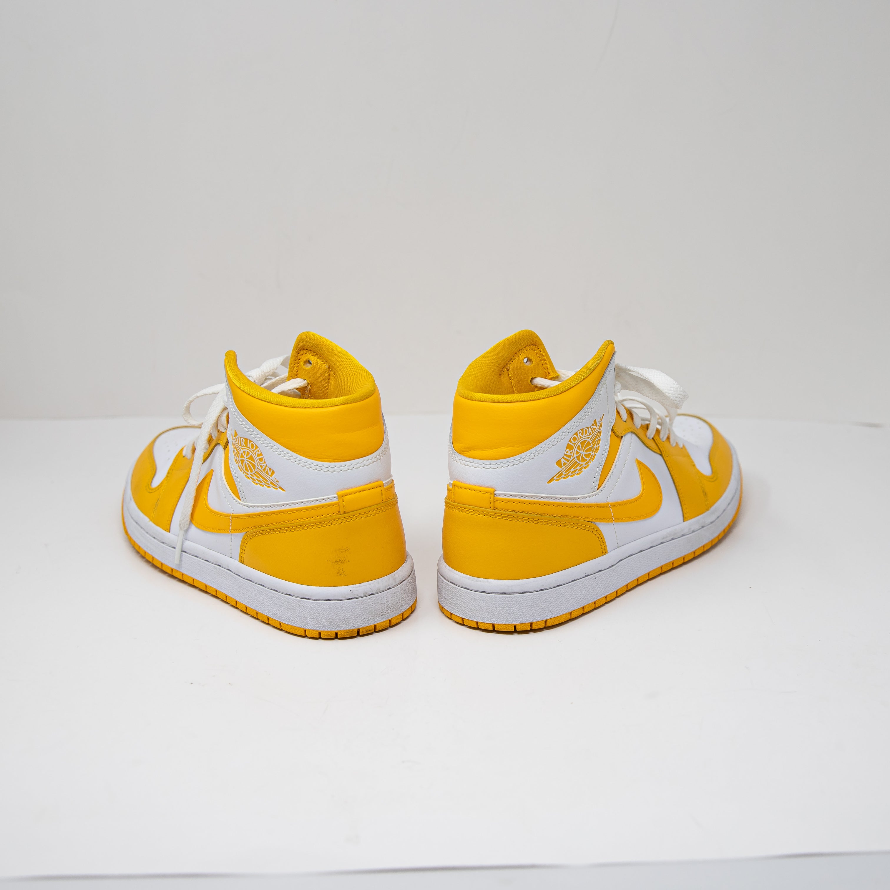 Nike Air Jordan 1 Mid University Gold Yellow White BQ6472-117 High Top Sneakers