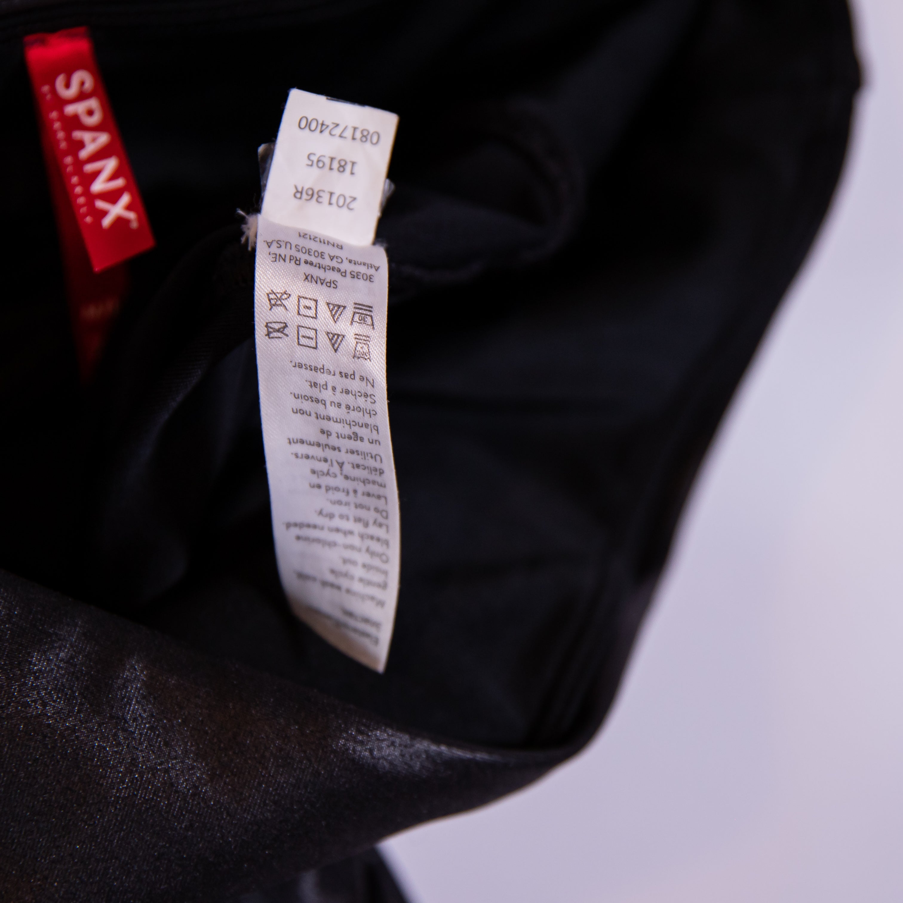 Spanx Faux Vegan Leather Textured High Rise Moto Leggings Black MED