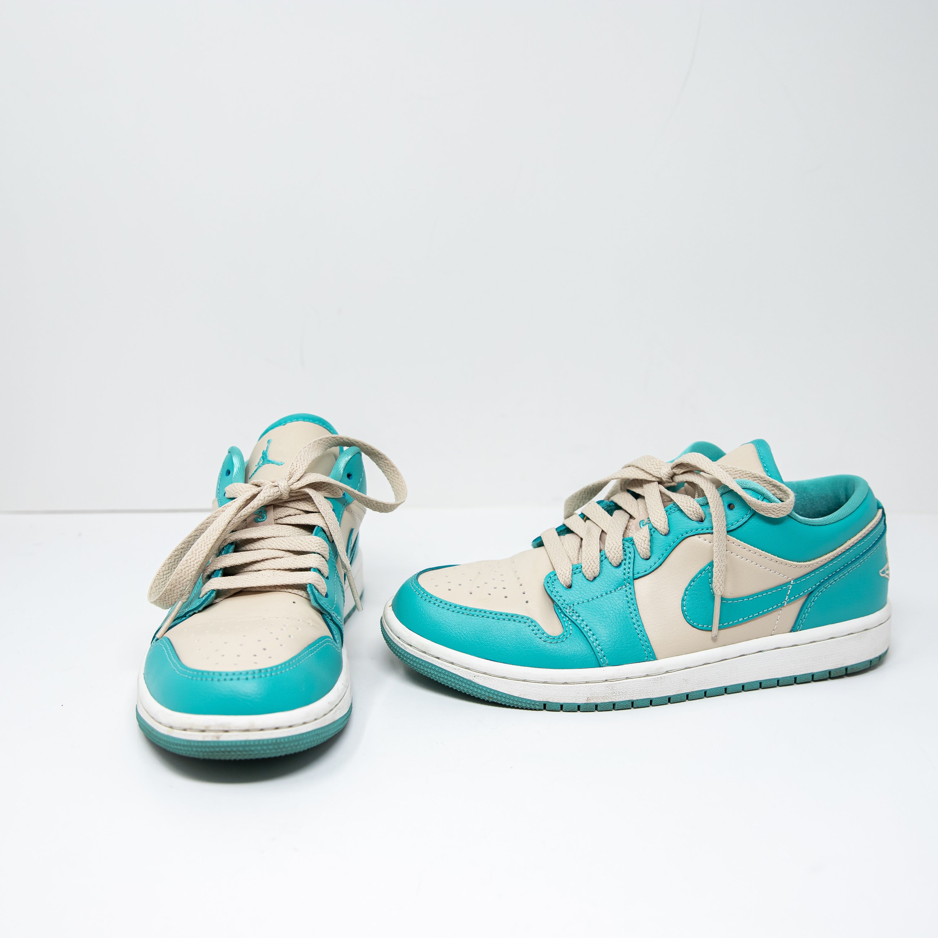 Nike Air Jordan Women's 1 Low Tropical Teal Sandy Beige Blue DC0774 Sneaker Shoe