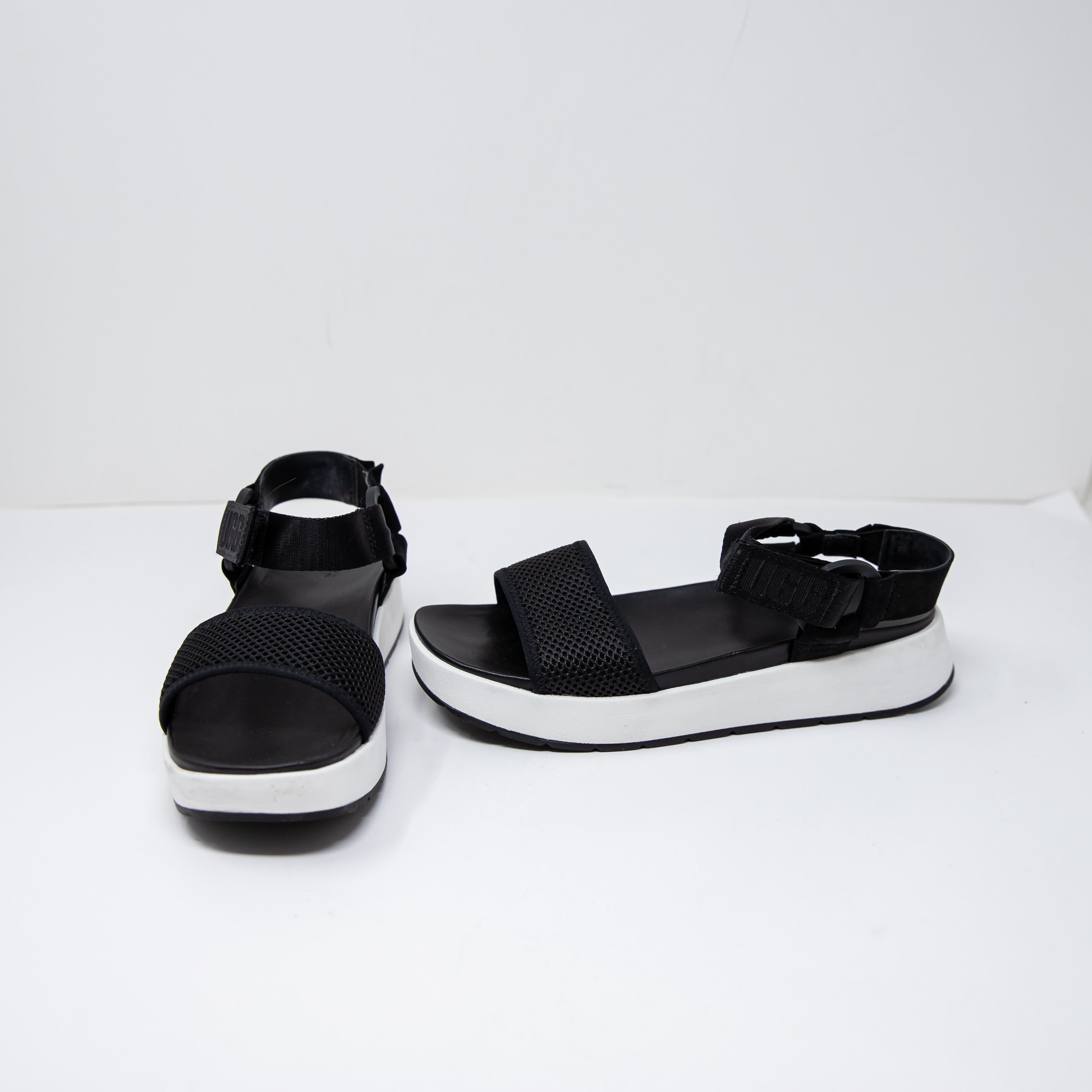 NEW Ugg Women's Aissa Nubuck Upper Open Toe Platform Sandals Shoes Black White