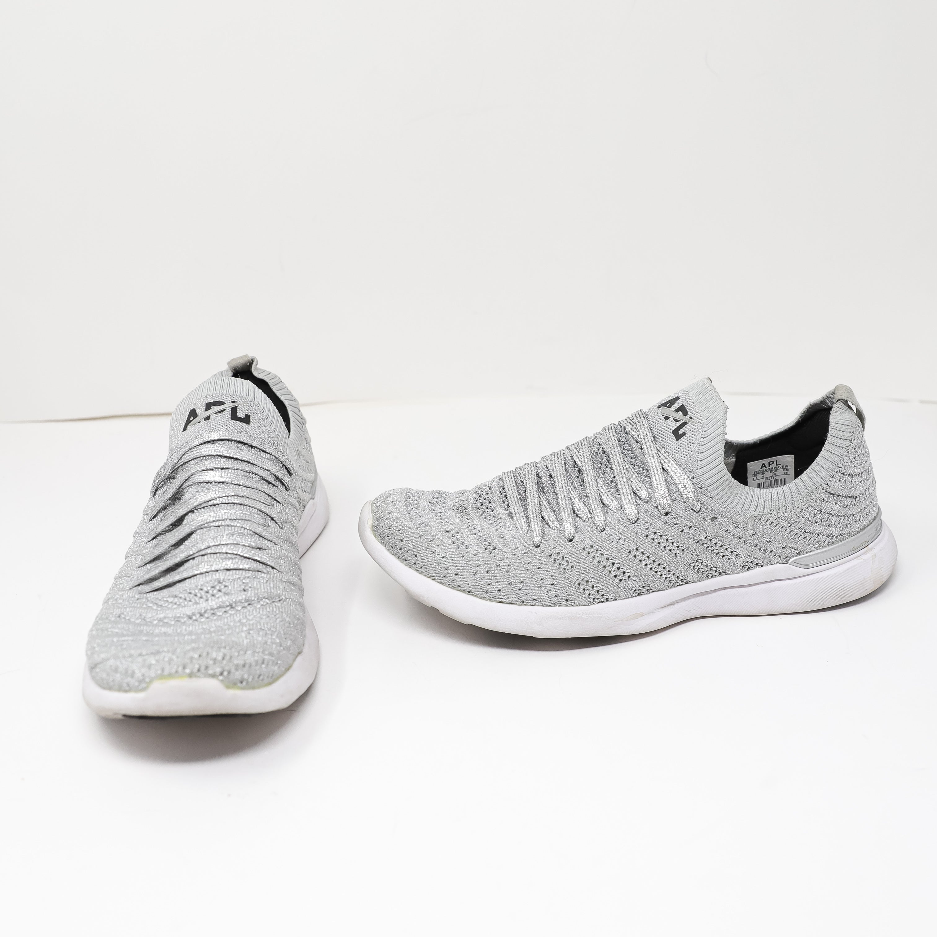 APL Women's Techloom Wave Low Top Lace Up Sneakers Shoes Silver Metallic Gray