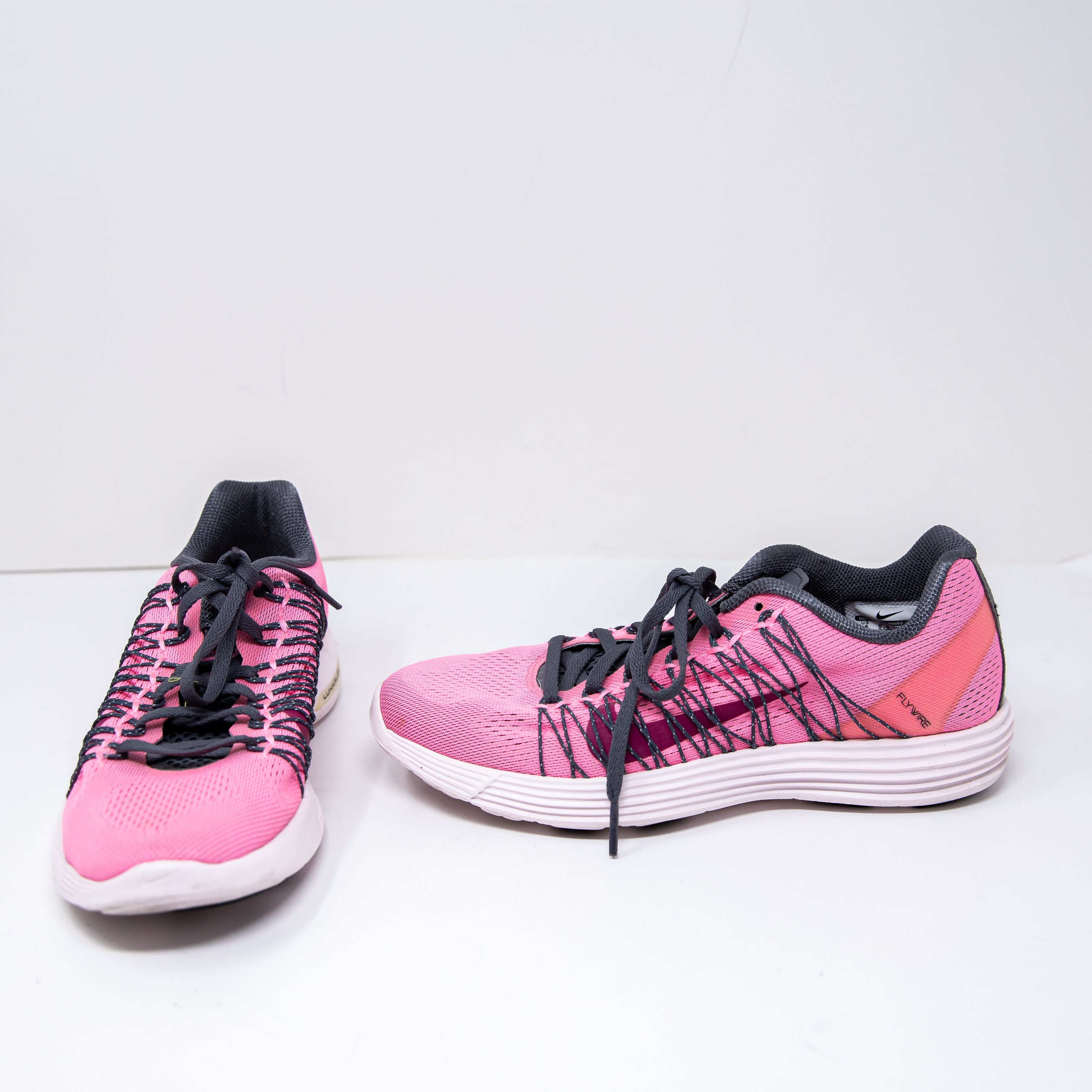 Nike Women's Lunaracer Flywire Racing Low Top Lace up Sneakers Shoes Pink Gray 8