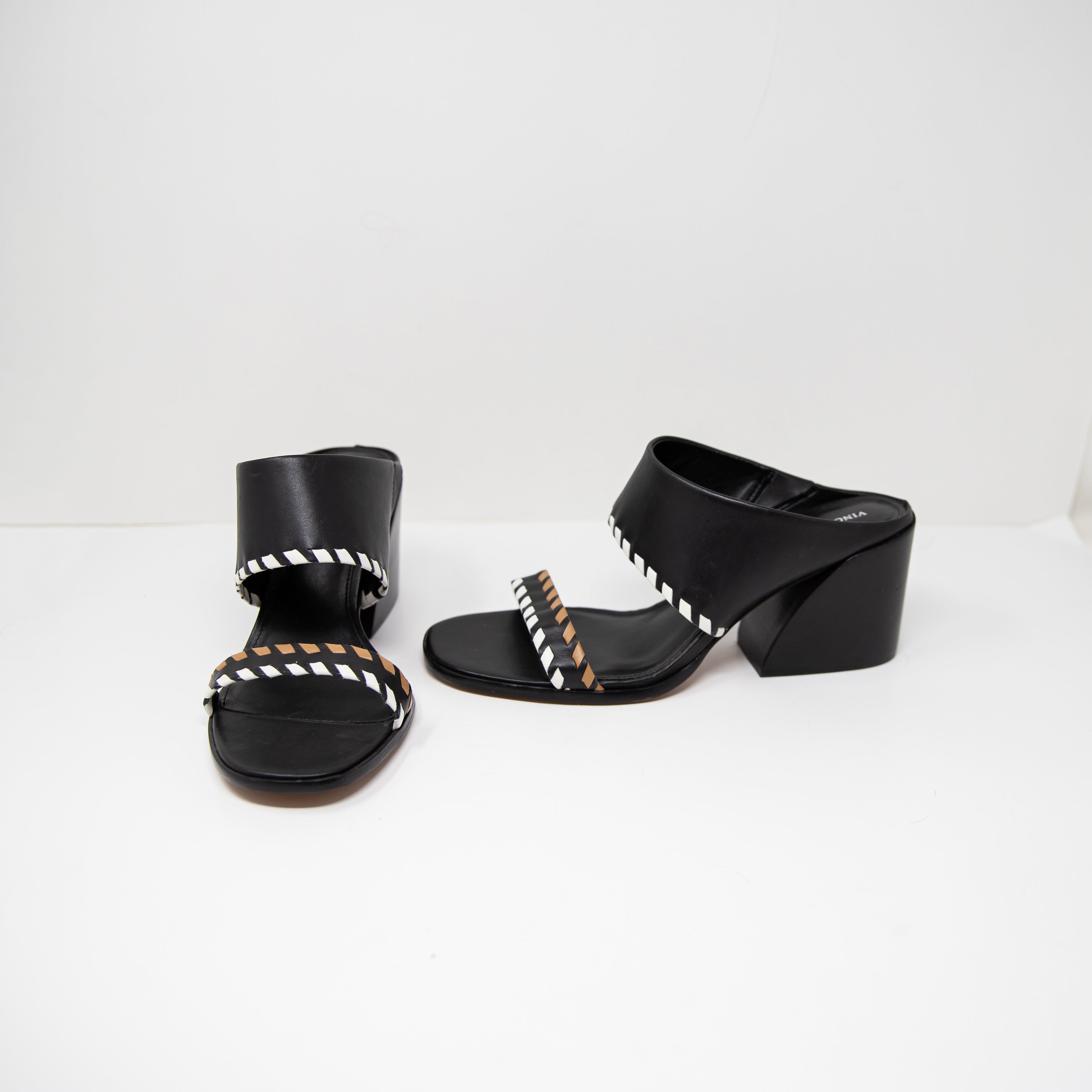 NEW Vince Camuto Kafinny Genuine Leather Whip Stitch Open Toe Block Heel Sandal