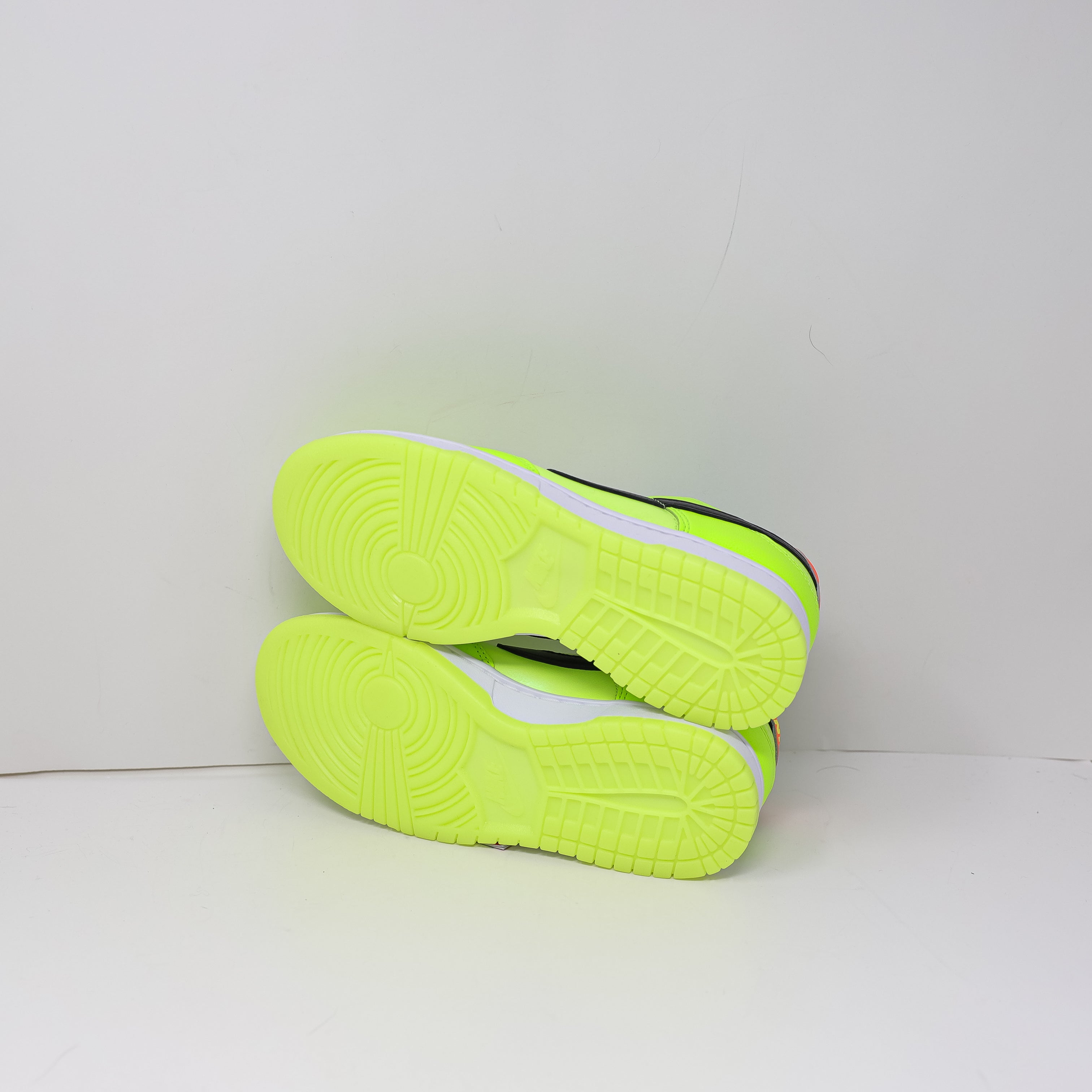 NEW Nike Dunk Low Se Glow In The Dark Volt Black Total Orange Sneakers Shoes 7.5