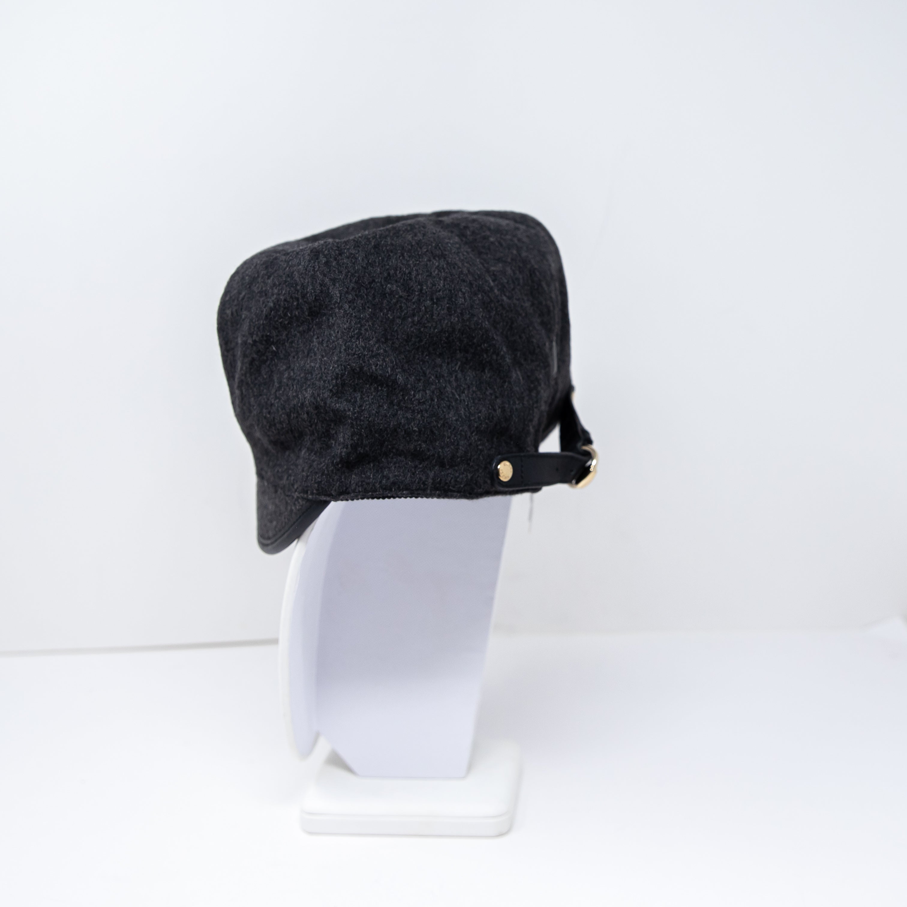 Gucci Made In Italy Cashmere Wool Felt Genuine Leather Trim Newsboy Hat Gray