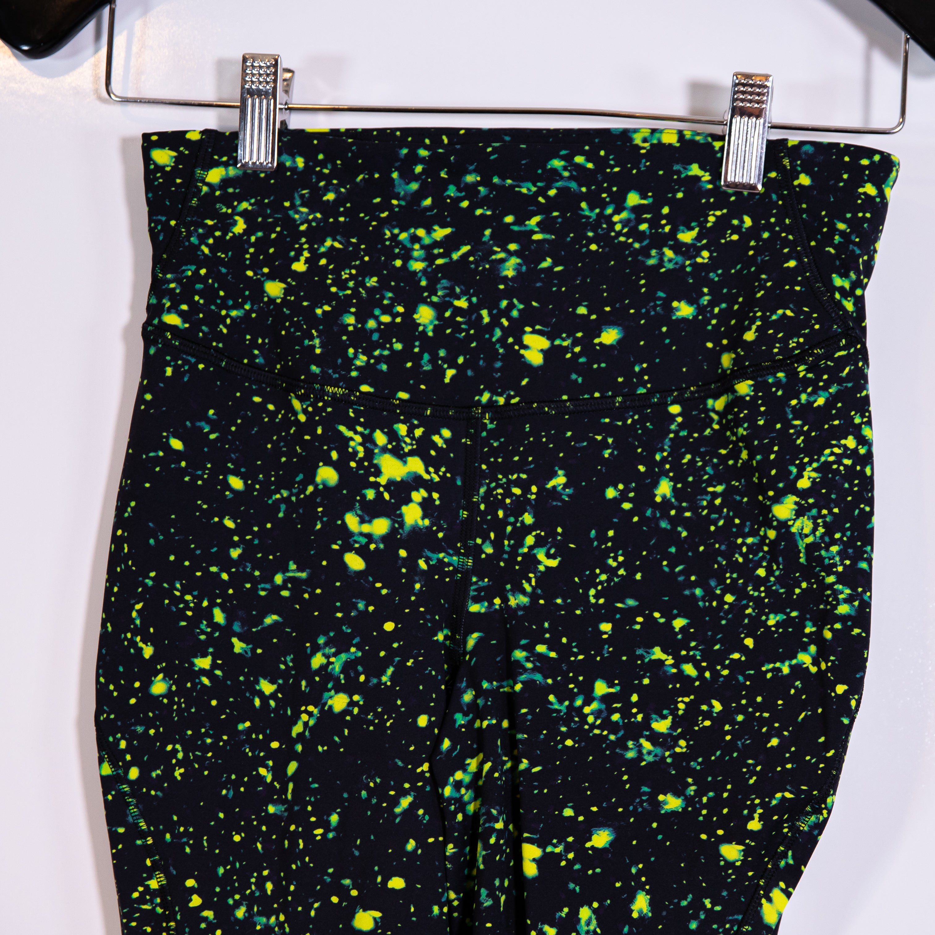 Lululemon Base Pace High-Rise Running Tight 28" Sparks Fly Multi Black Green 6