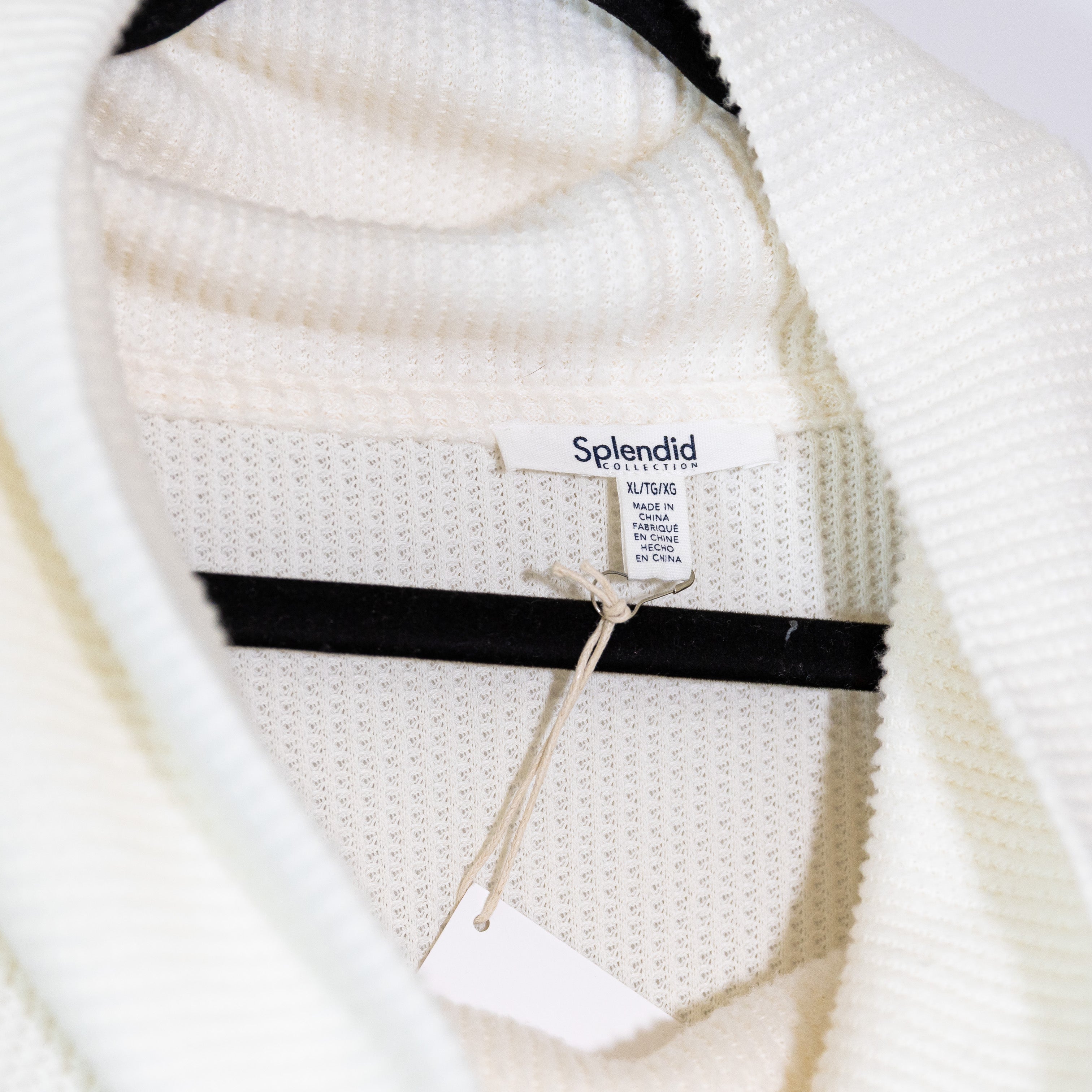NEW Splendid London Lounge Drape Fuzzy Knit Turtleneck Pullover Top Sweater Snow
