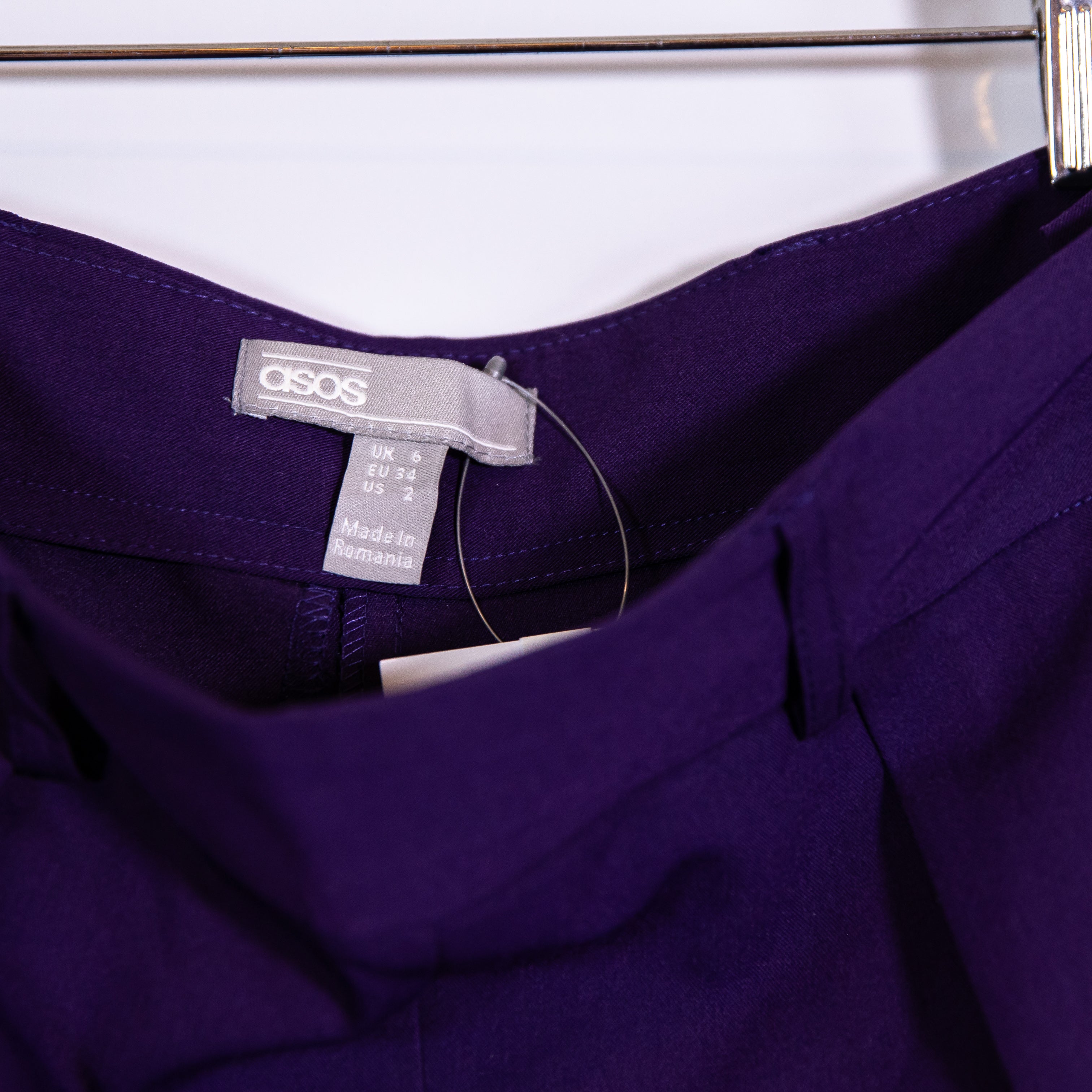 NEW ASOS Women's Straight Leg Mid Rise Pleated Trouser Pants Eggplant Purple 2