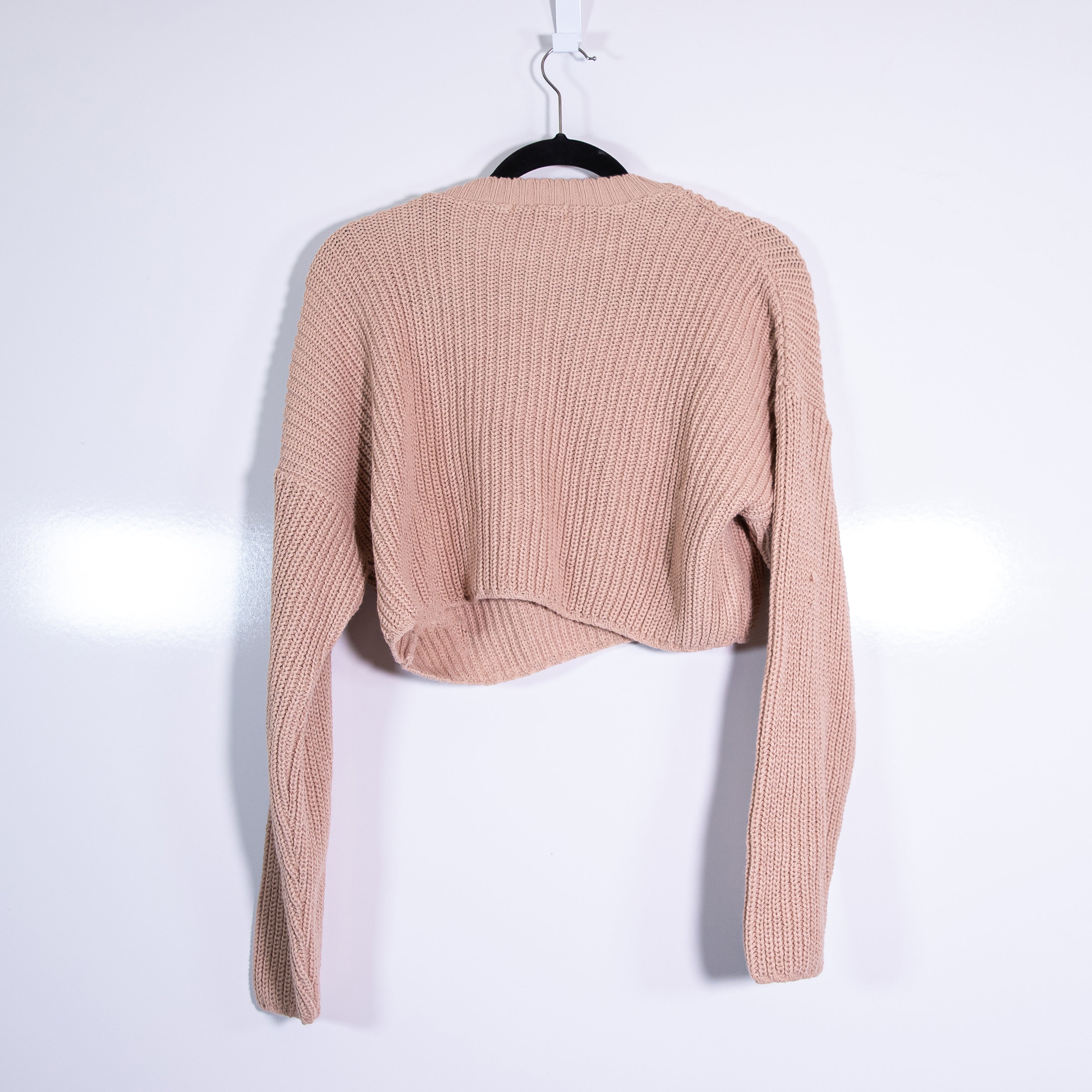 NEW Asos Women's Knit Crew Neck Cropped Long Sleeve Pullover Sweater Blush Pink