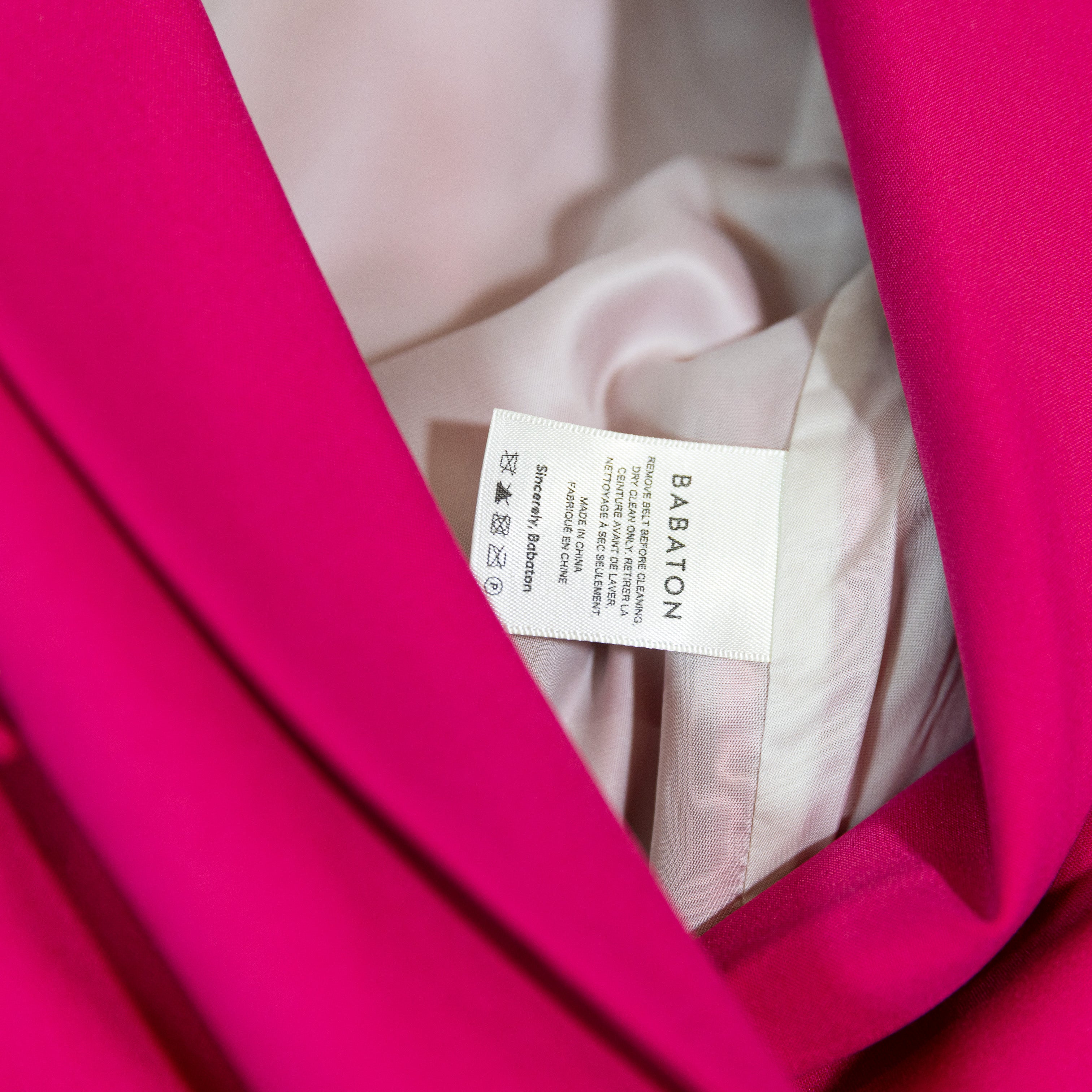 NEW Babaton Aritzia Samuel Double Breasted Blazer Jacket Fuchsia Pink 0