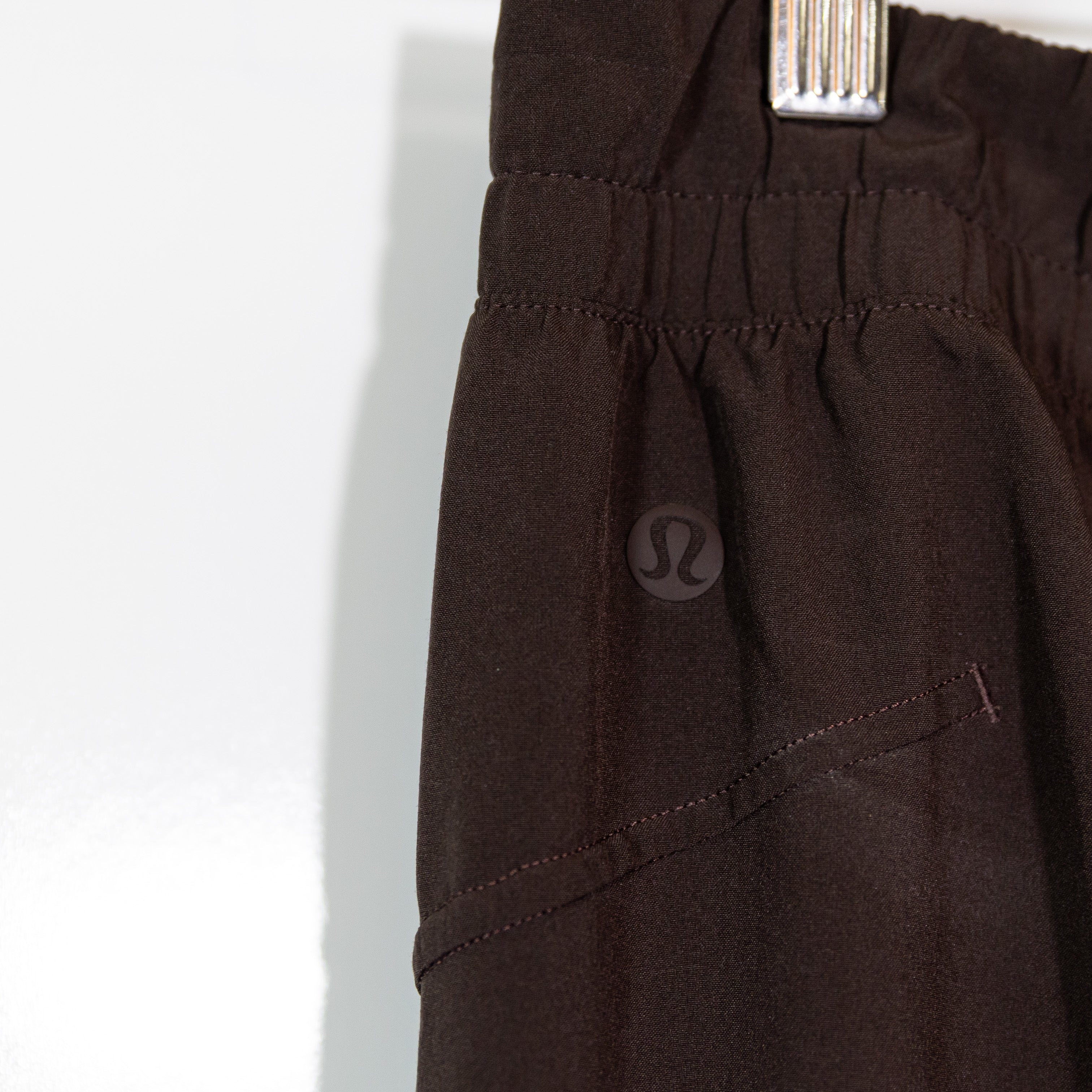 Lululemon Women's Swift Mid Rise Wide Leg Water Resistant Pant Sequoia Brown 4