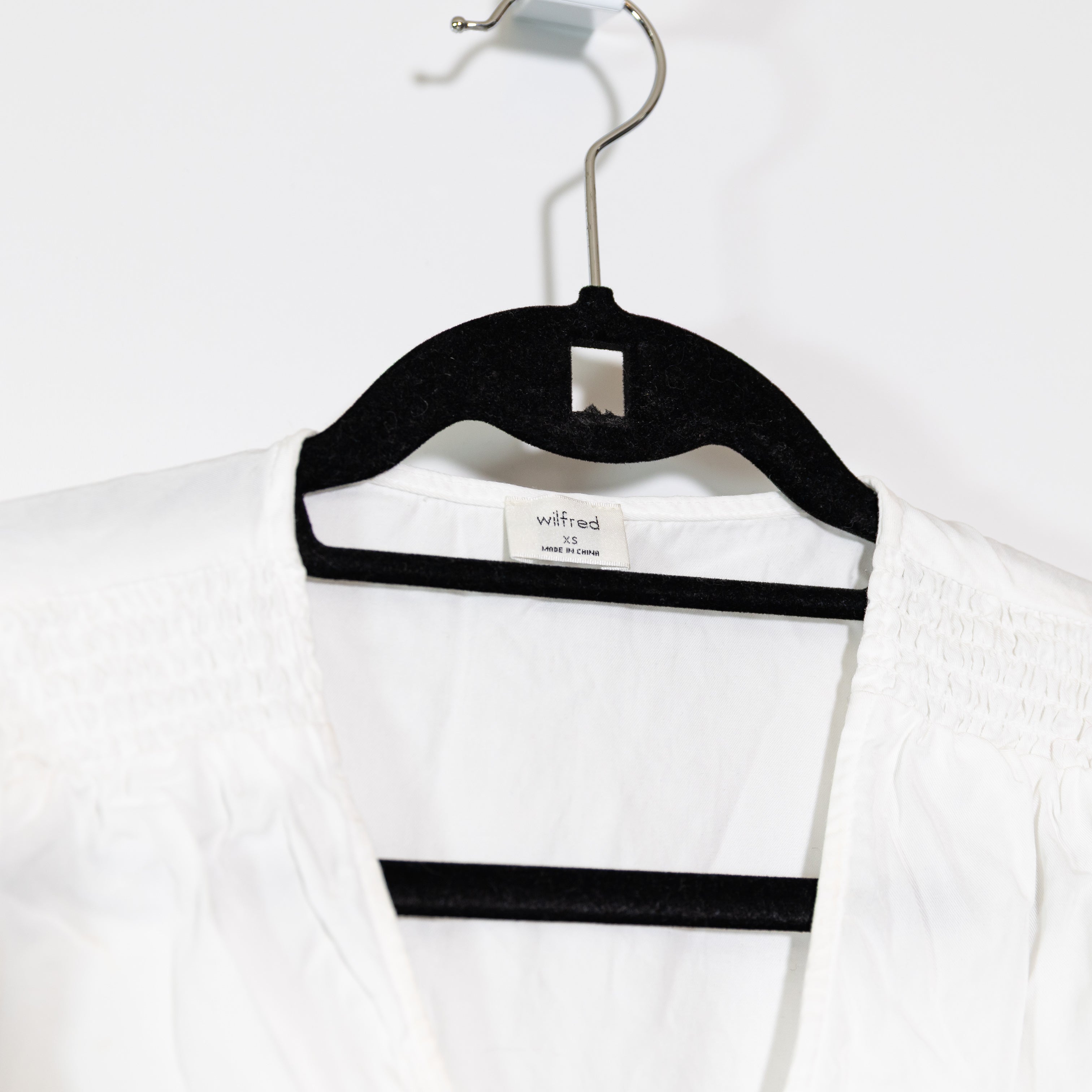 Wilfred Aritzia Gracious V Neck Long Sleeve Wrap Blouse Shirt Top White XS