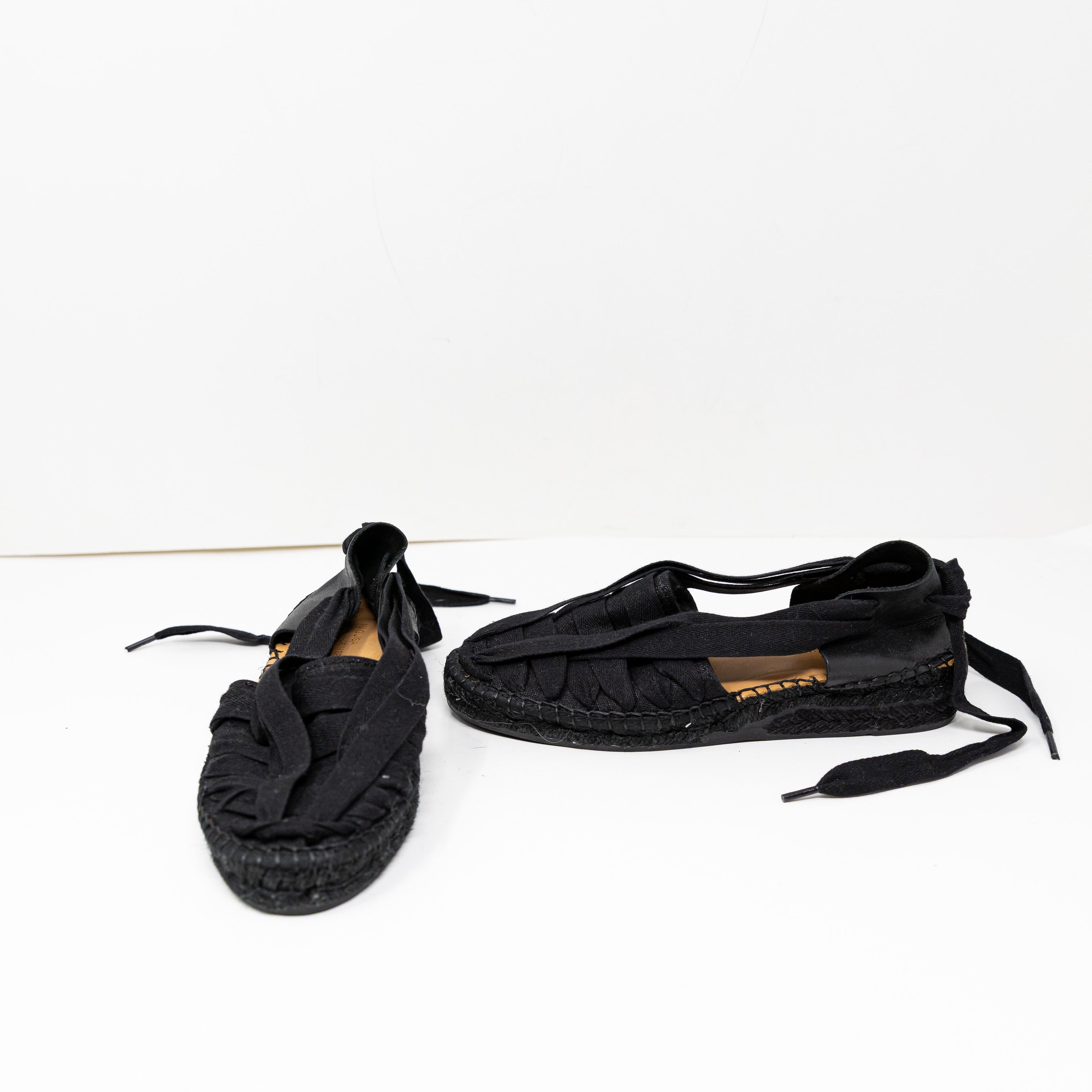 NEW Naguisa Soc Total Black Lace Up Flat Espadrille Slip On Shoes 6