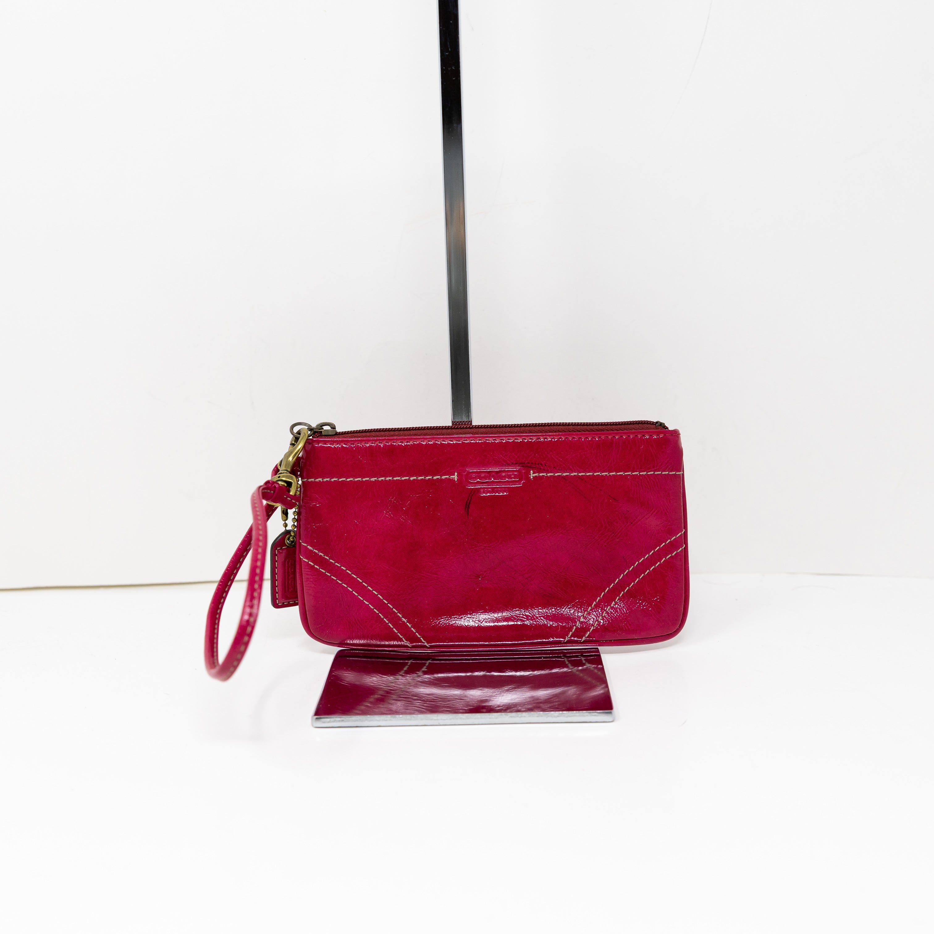 Coach Vintage Genuine Patent Leather Top Zip Card Wallet Wristlet Purse Bag Red