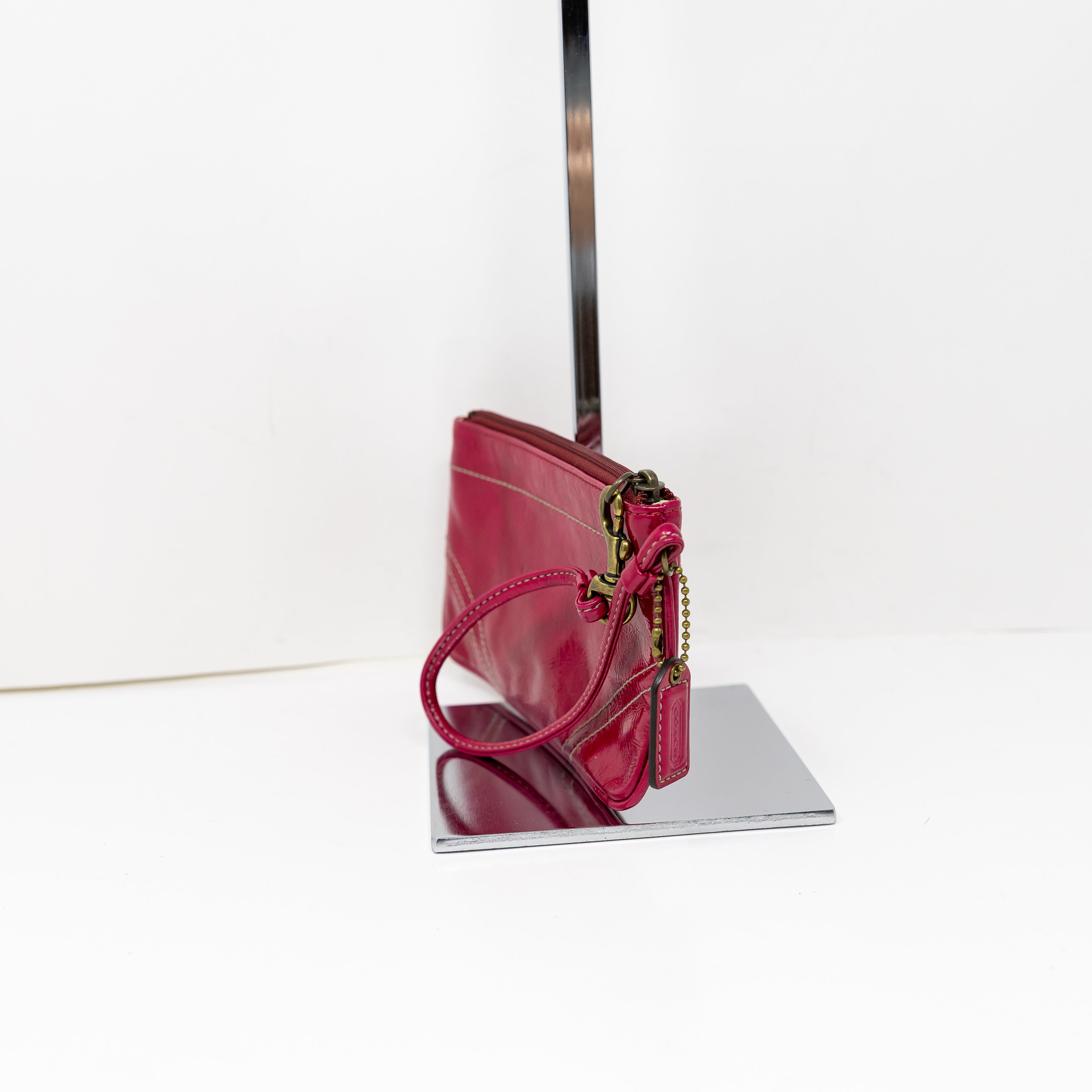 Coach Vintage Genuine Patent Leather Top Zip Card Wallet Wristlet Purse Bag Red