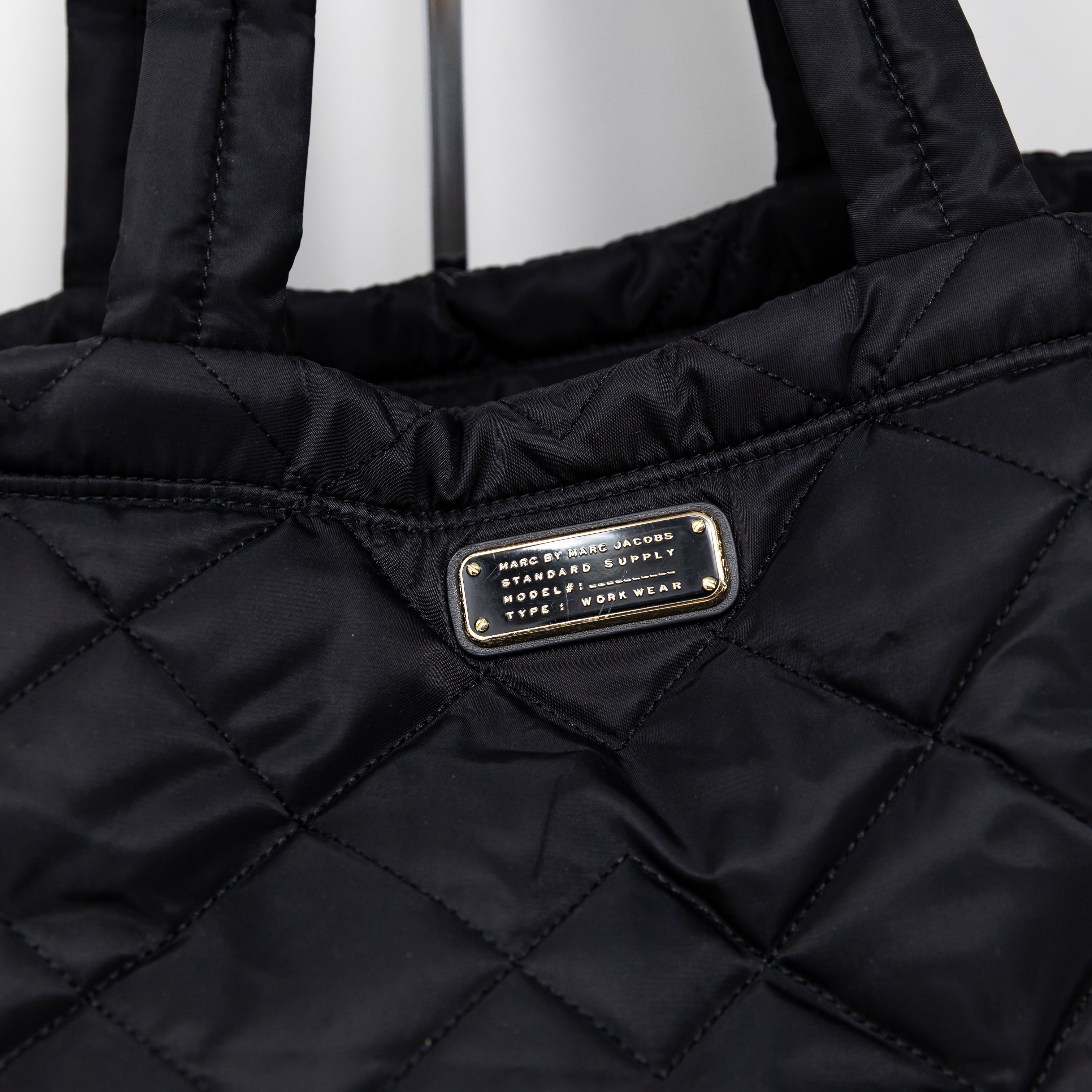 Marc Jacobs Large Nylon Water Resistant Quilted Shoulder Tote Travel Bag Black