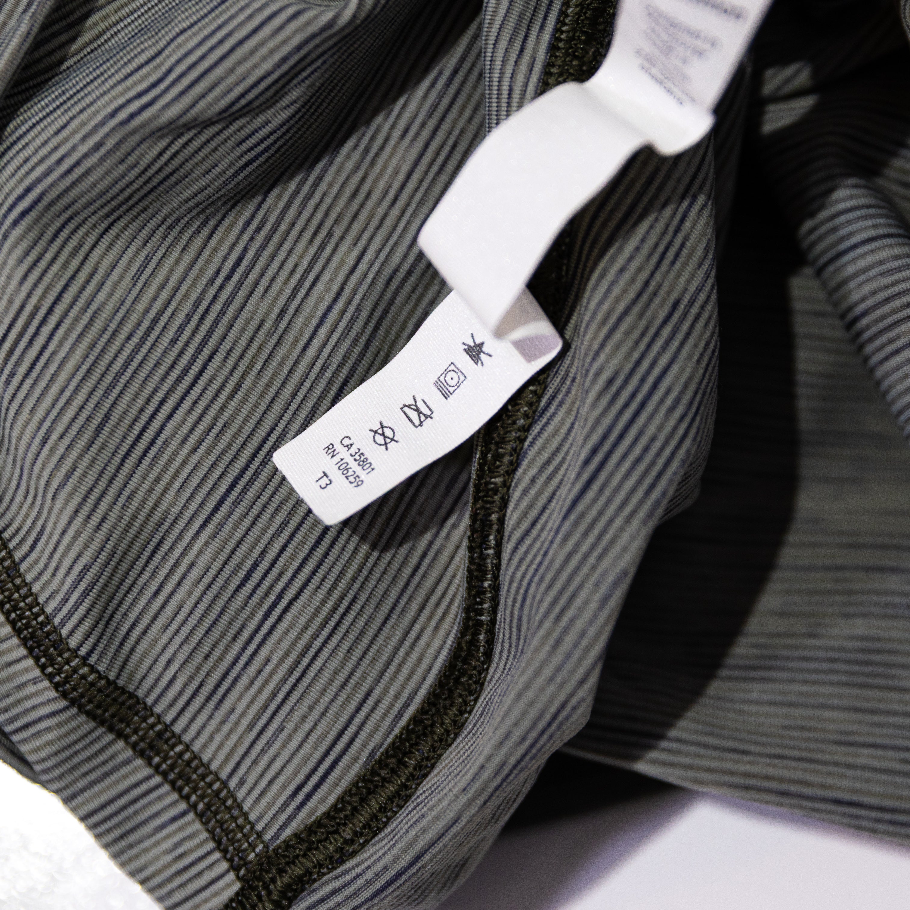 Lululemon Wunder Under High Rise Tight 28" Luxtreme Wee Are From Space Sage Dark