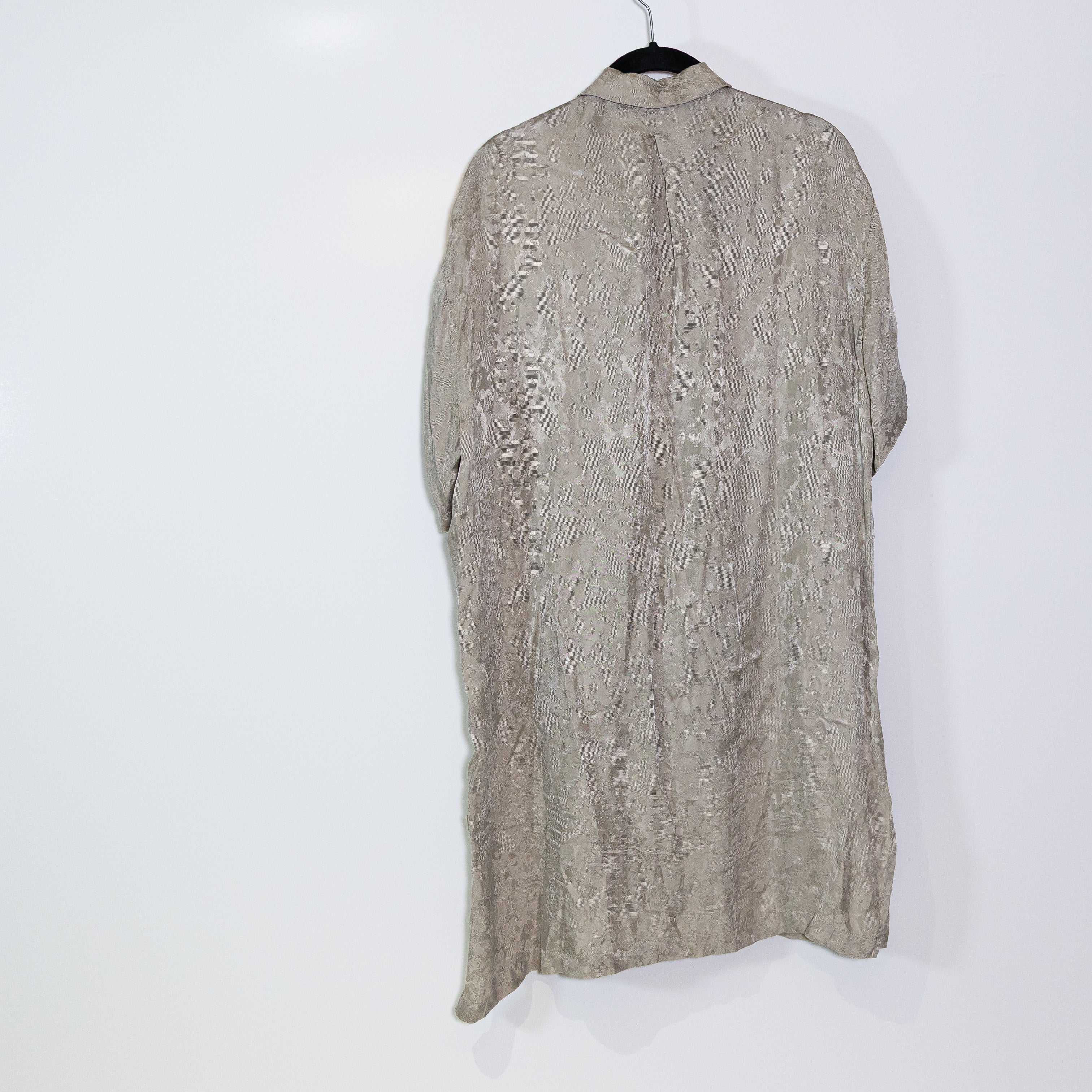 Lululemon Lab Jacquard Satin Textured Button Down Collared Camp Collar Shirt 6