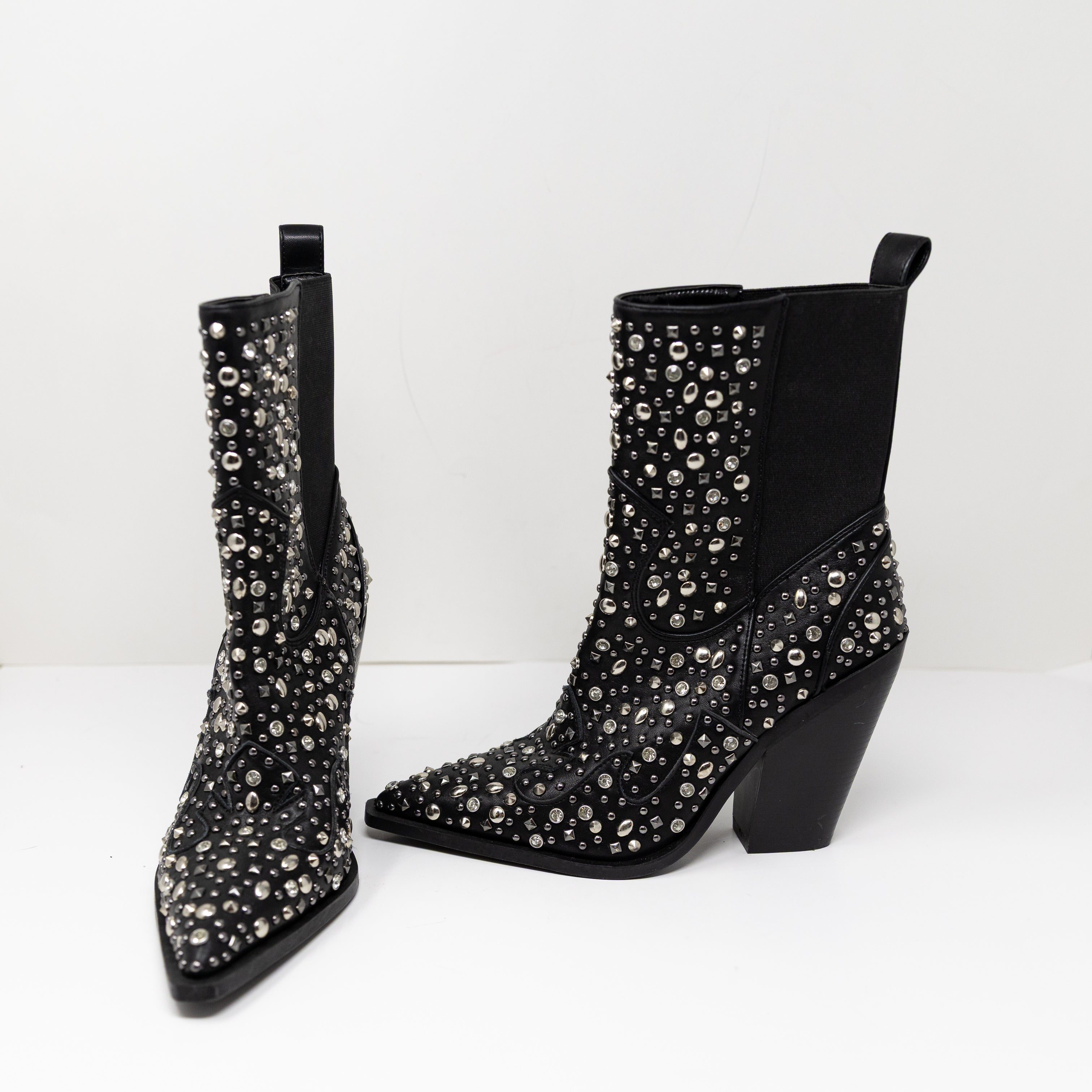 NEW Azalea Wang Rohini Faux Vegan Leather Studded Embellished Pull On Ankle Boot