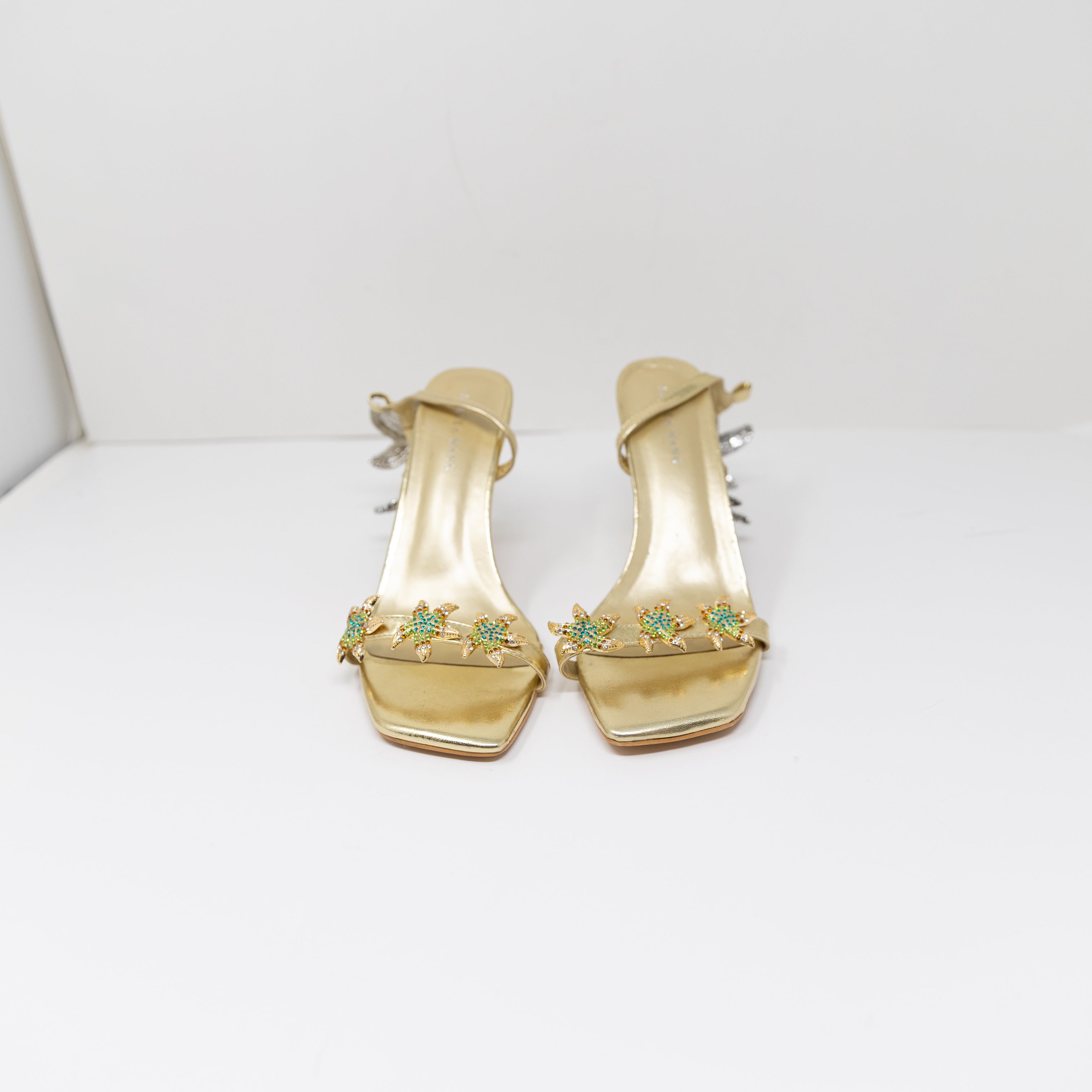 Azalea Wang Syed Gold Metallic Rhinestone Starfish Stiletto Sandals Heels Shoe 7