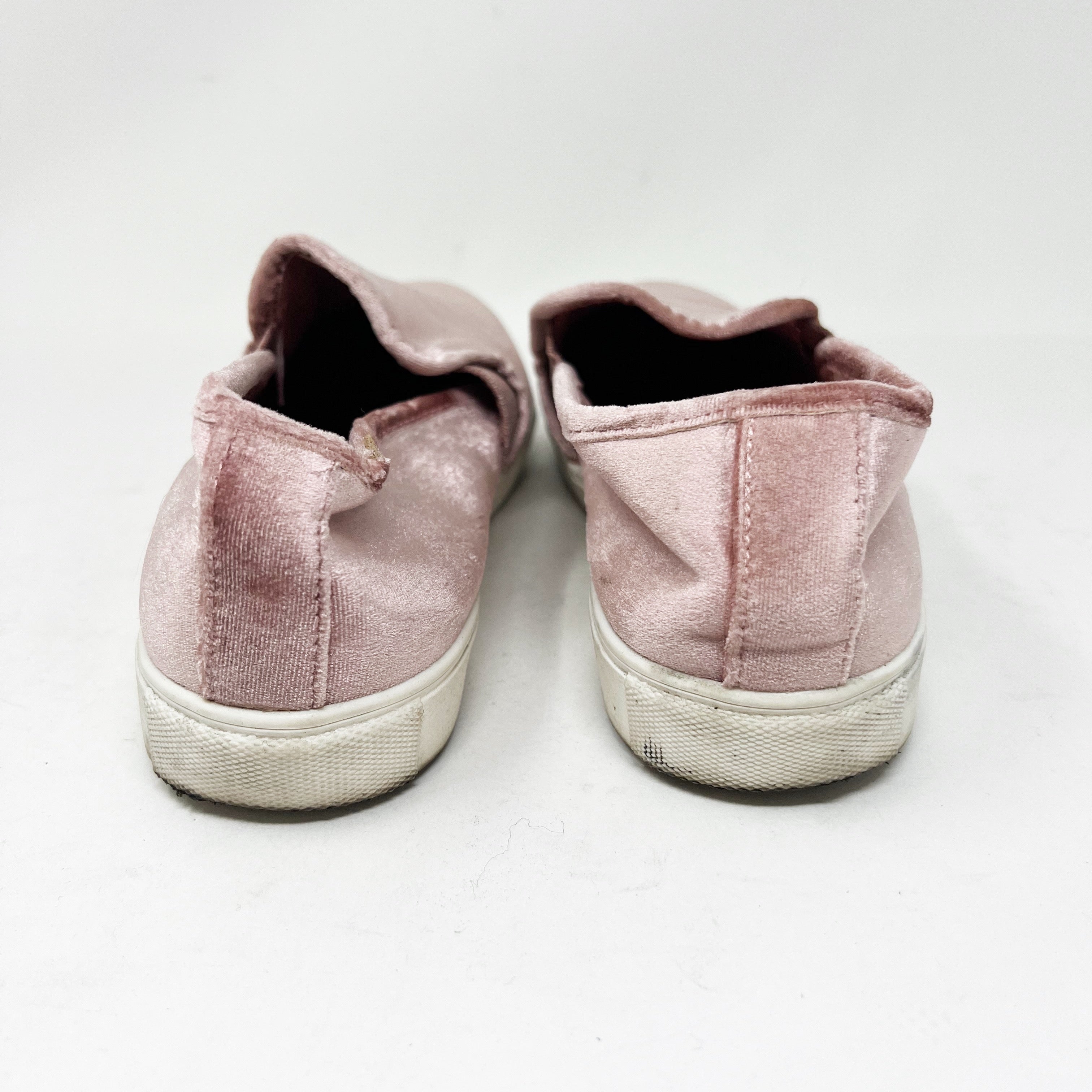 Steve Madden Evangel Blush Pink Velvet Velour Slip On Skater Flat Shoes 9.5
