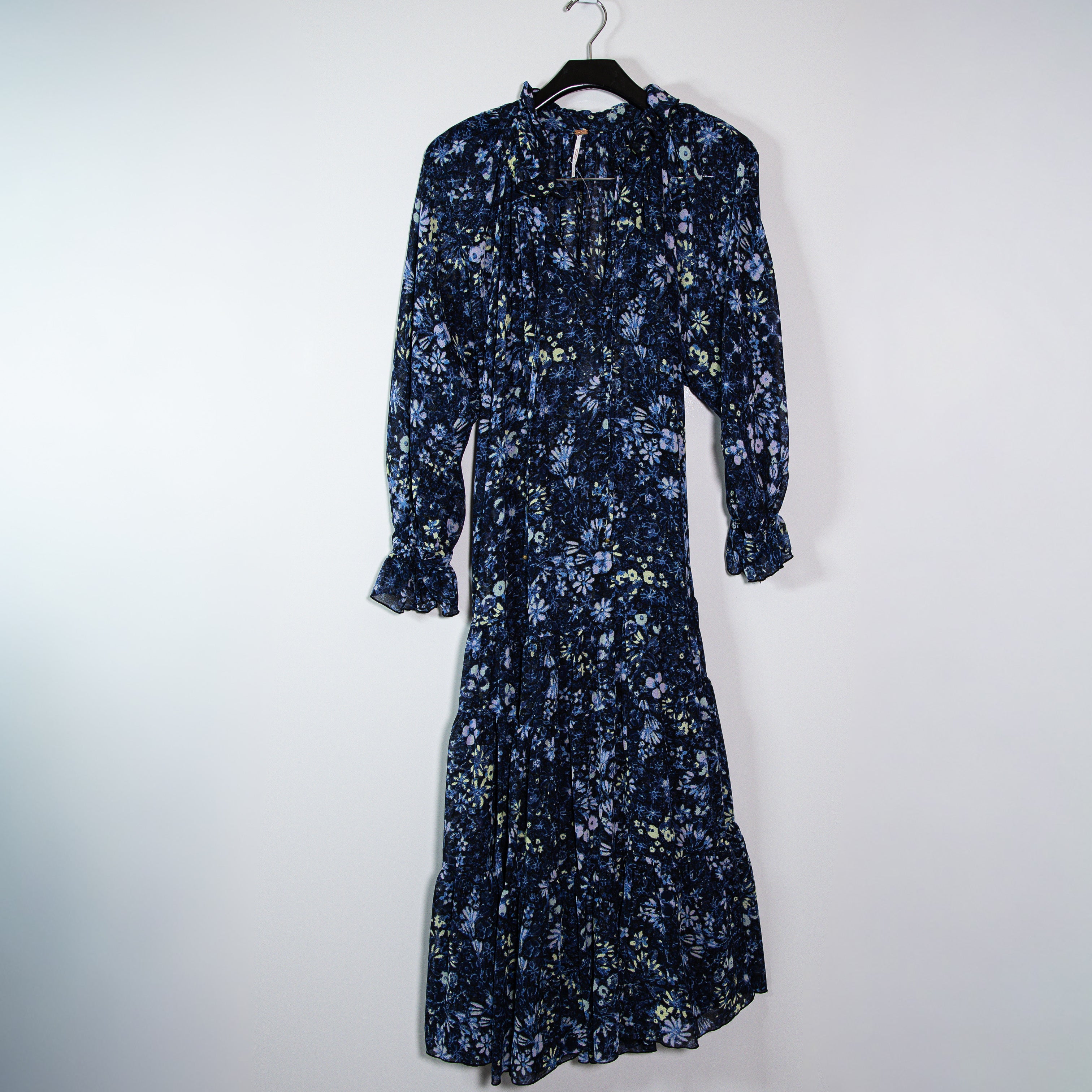 Free People Feeling Groovy Blue Floral Flower Border Print Chiffon Maxi Dress XS