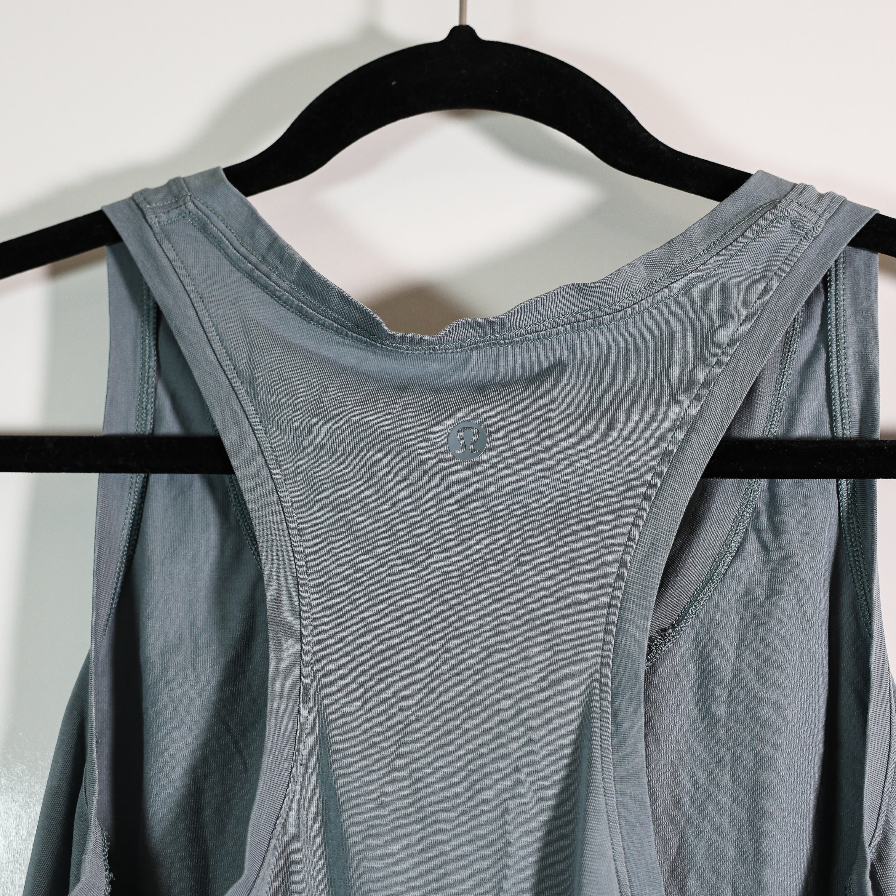 Lululemon Love Tank Racerback Sleeveless Athletic Work Out Top Blue Linen Medium