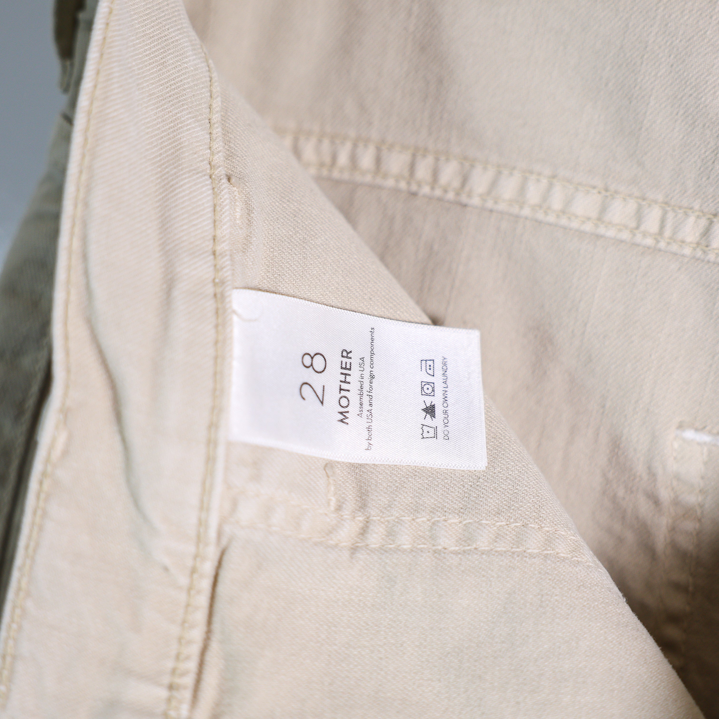 NEW Mother Denim The Wrapper Patch Springy Ankle Cotton Pants Chalk Tapioca 28