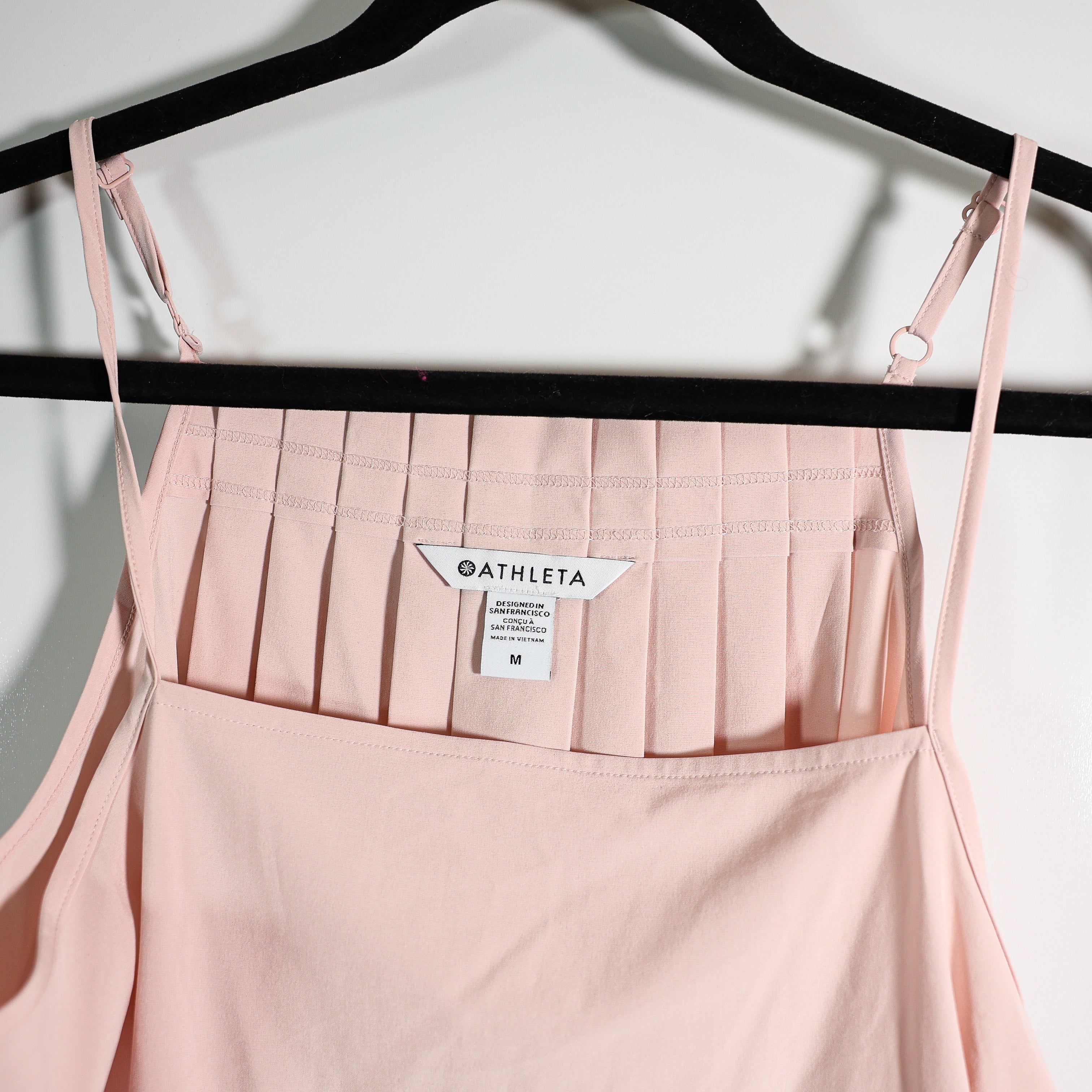 NEW Athleta Hayes Pintuck Pleated Square Neck Athletic Work Out Tank Top Orchid