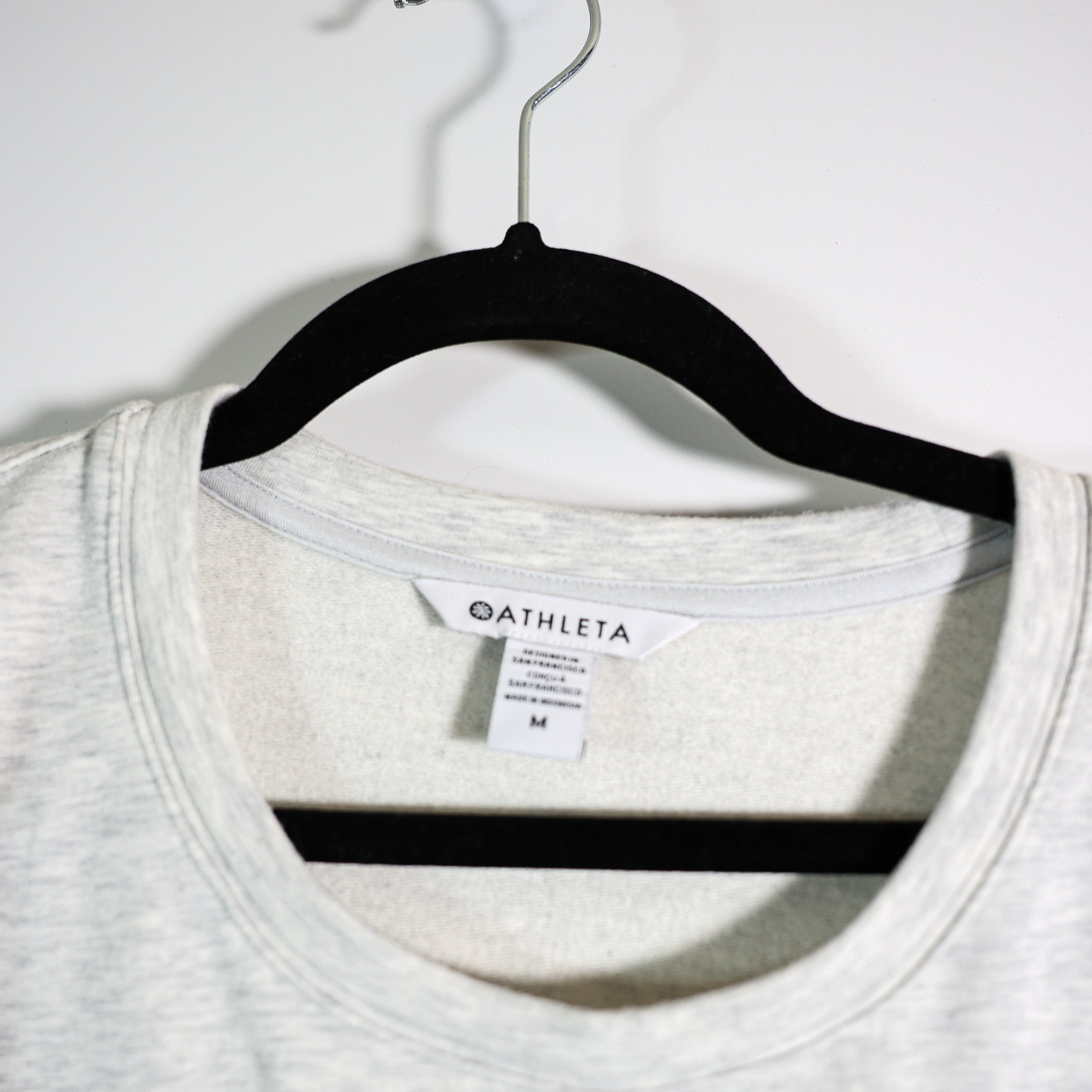 Athleta Lombard Ruched Crew Neck Fleece Lined Pullover Sweater Heather Gray M